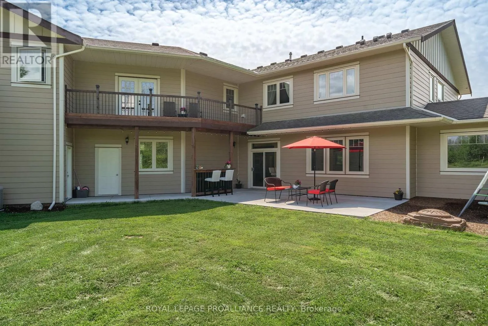 190 LAKESHORE ROAD