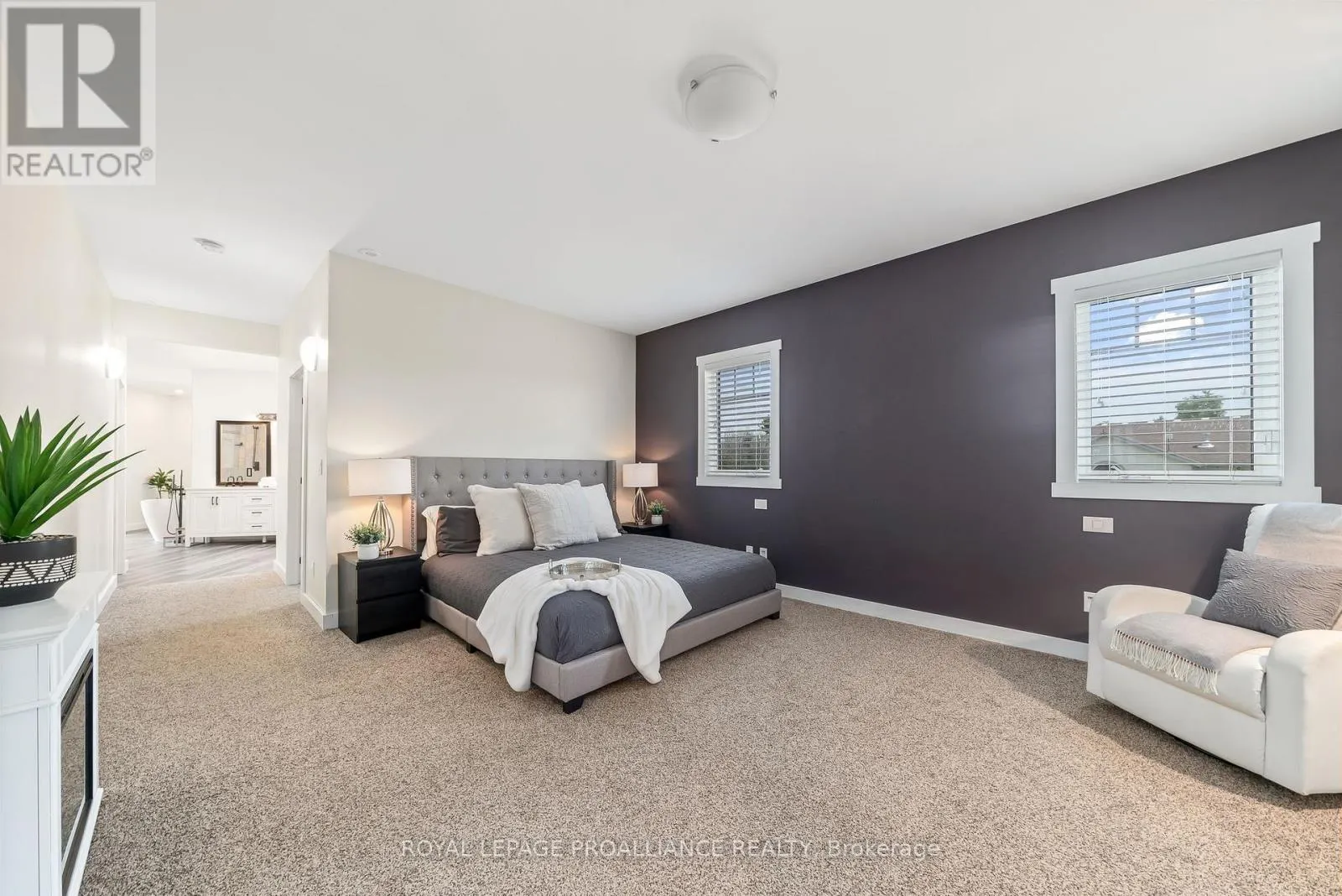190 LAKESHORE ROAD