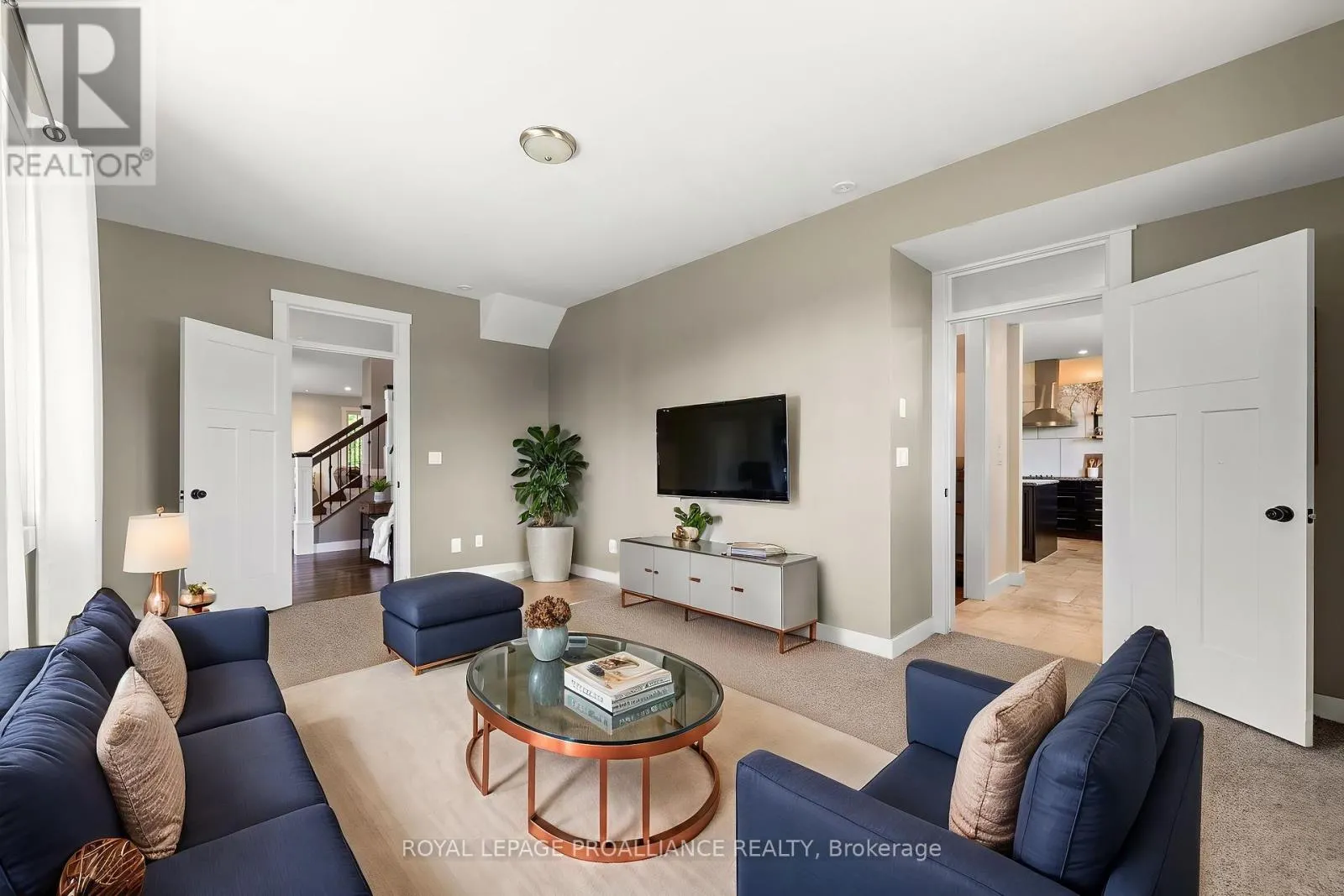 190 LAKESHORE ROAD