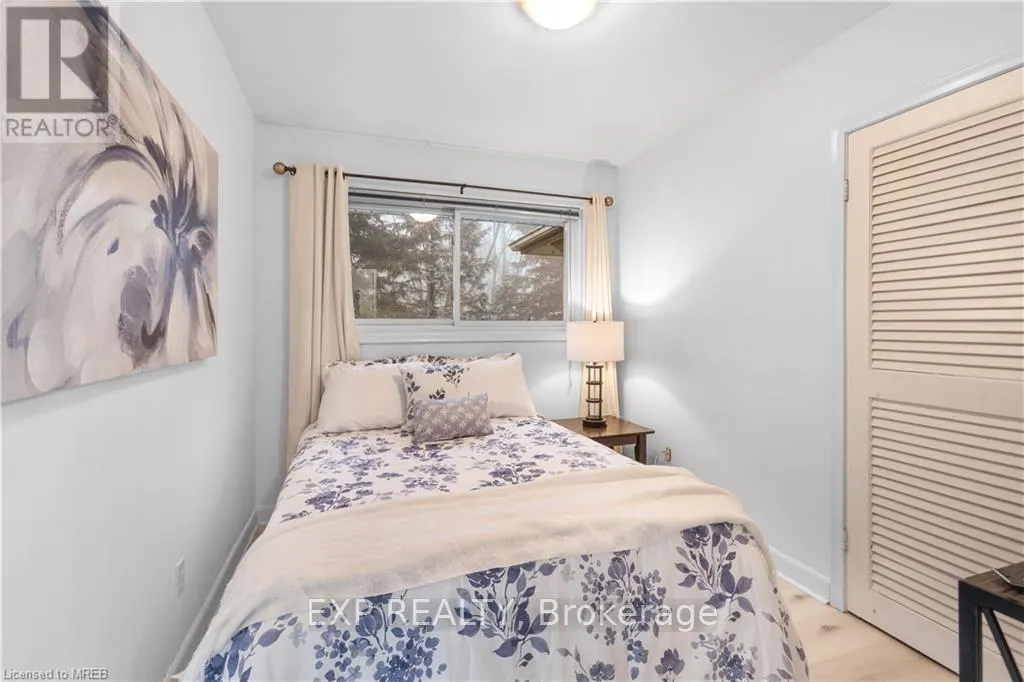 376 PHILIP PLACE