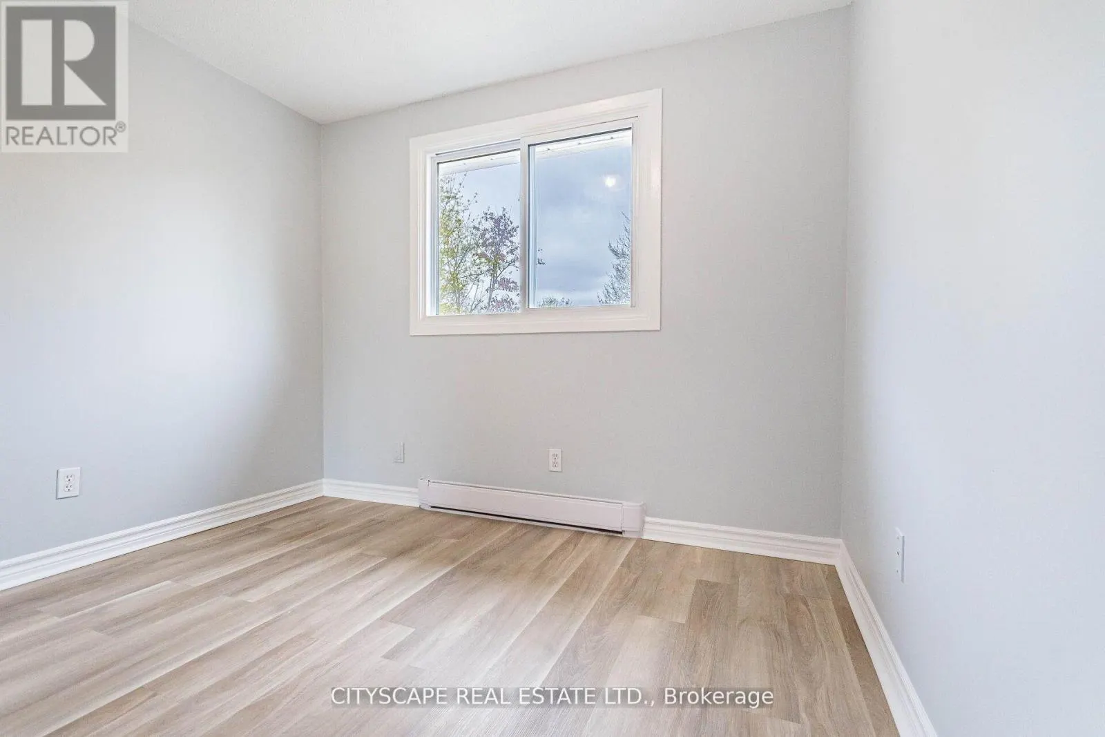 8 - 20 MAYFIELD AVENUE