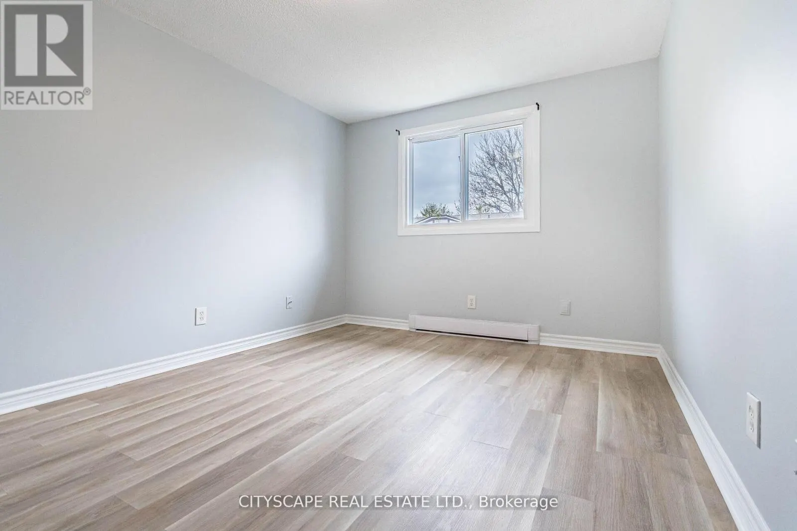 8 - 20 MAYFIELD AVENUE