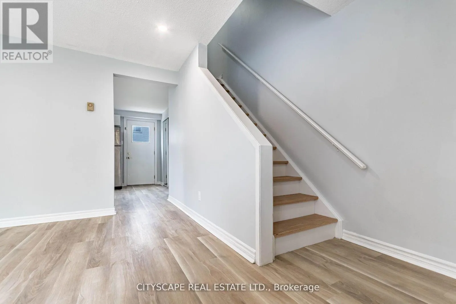 8 - 20 MAYFIELD AVENUE