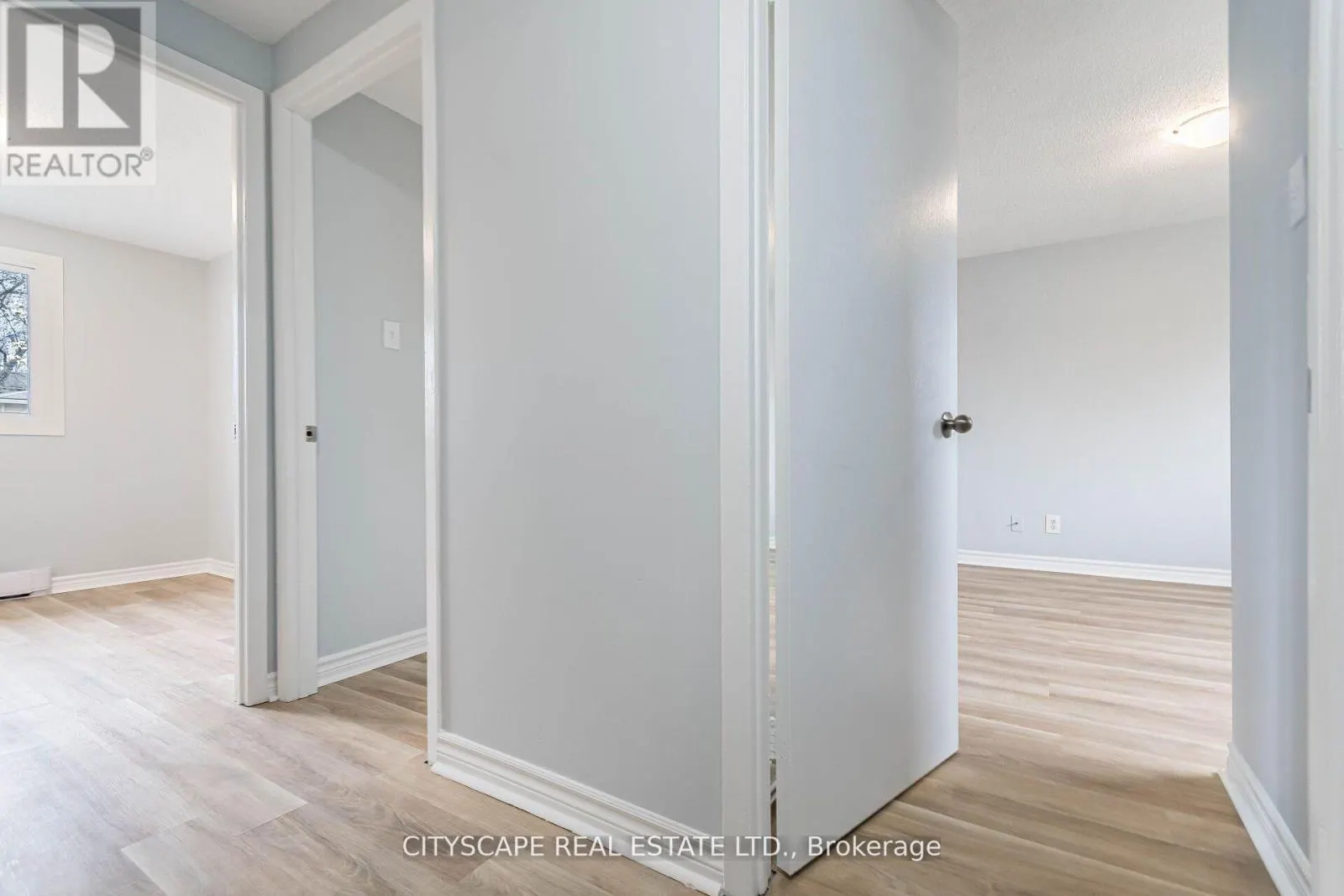 8 - 20 MAYFIELD AVENUE