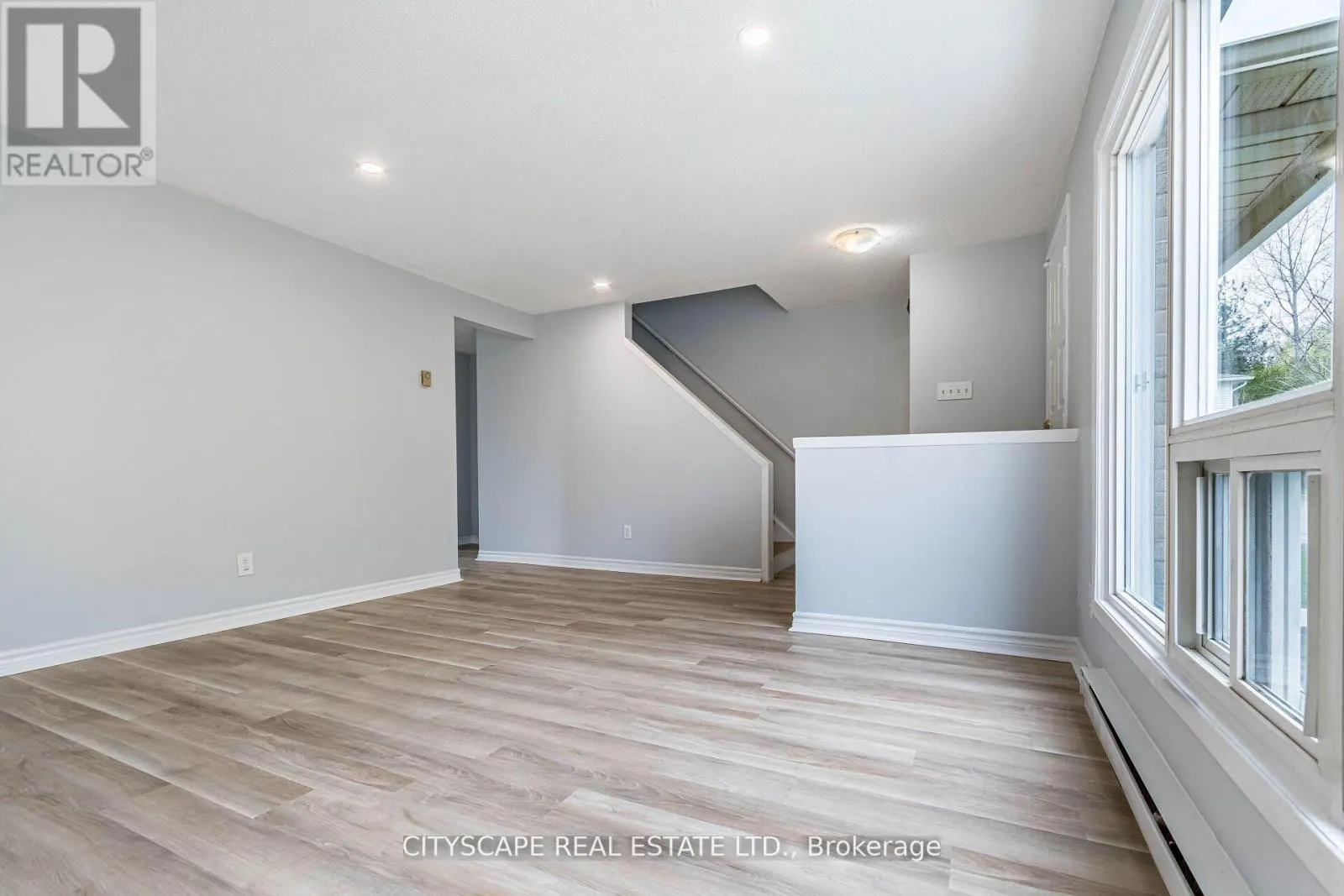 8 - 20 MAYFIELD AVENUE