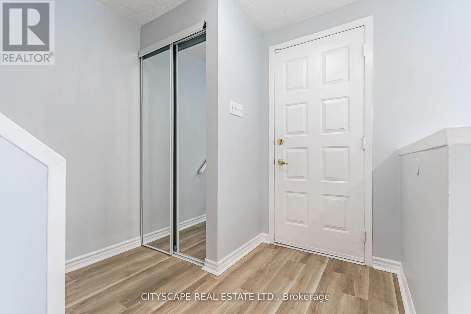 8 - 20 MAYFIELD AVENUE