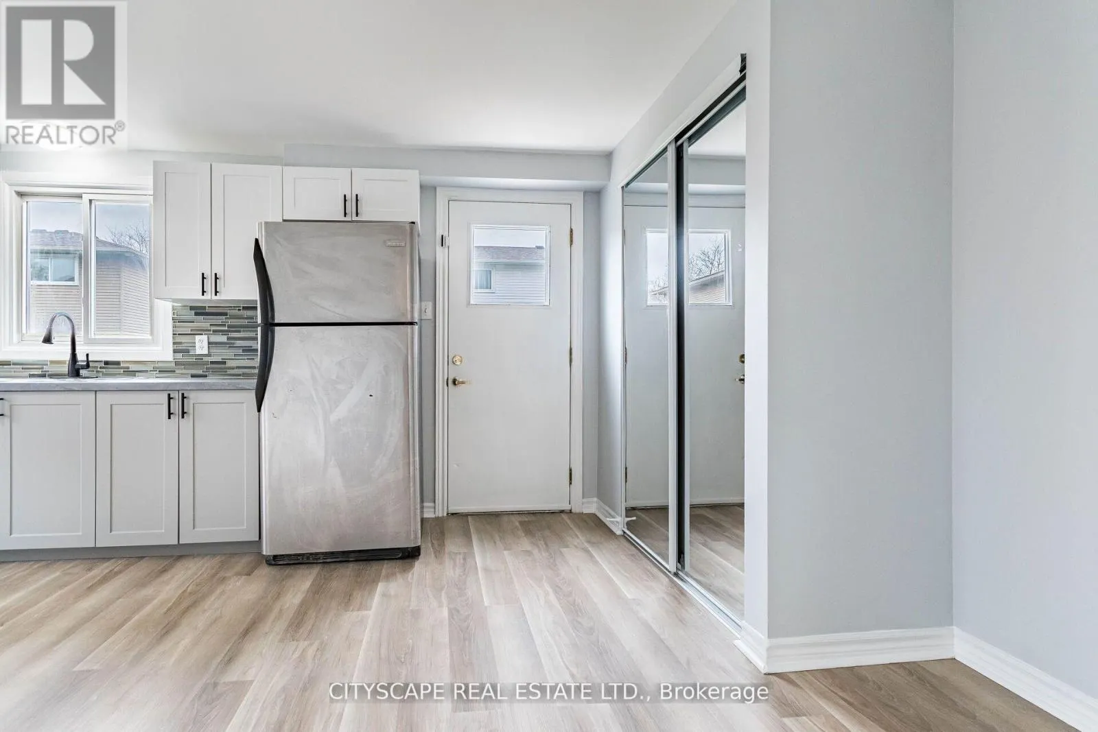 8 - 20 MAYFIELD AVENUE