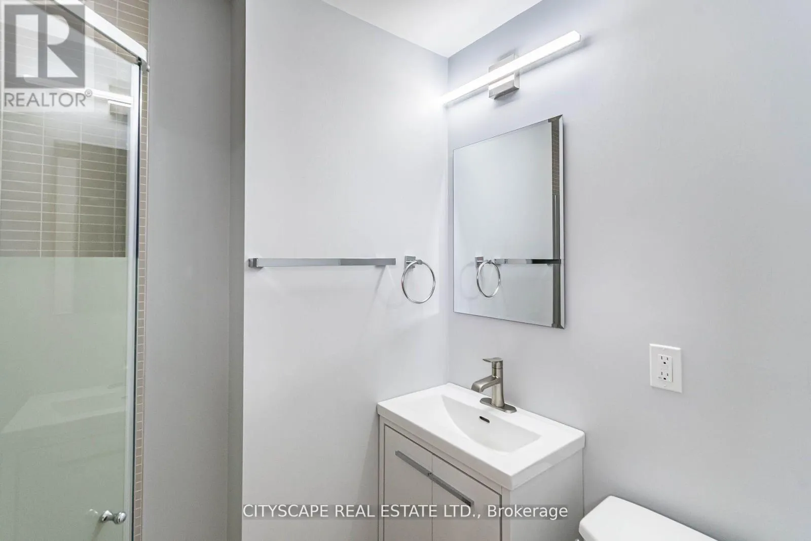 8 - 20 MAYFIELD AVENUE