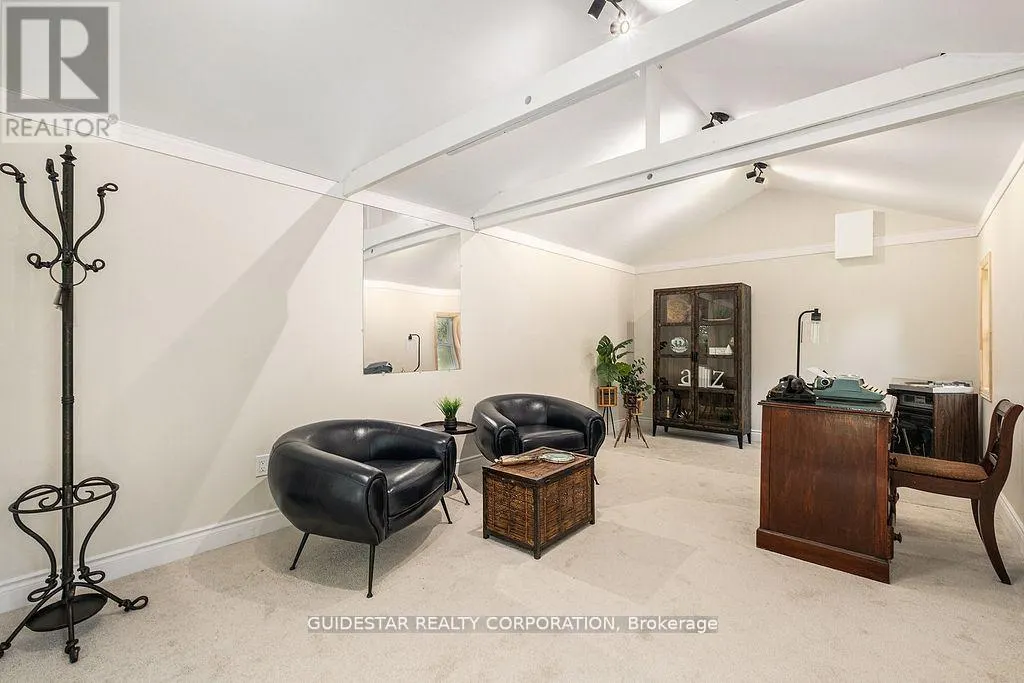 5336 MCLEAN CRESCENT
