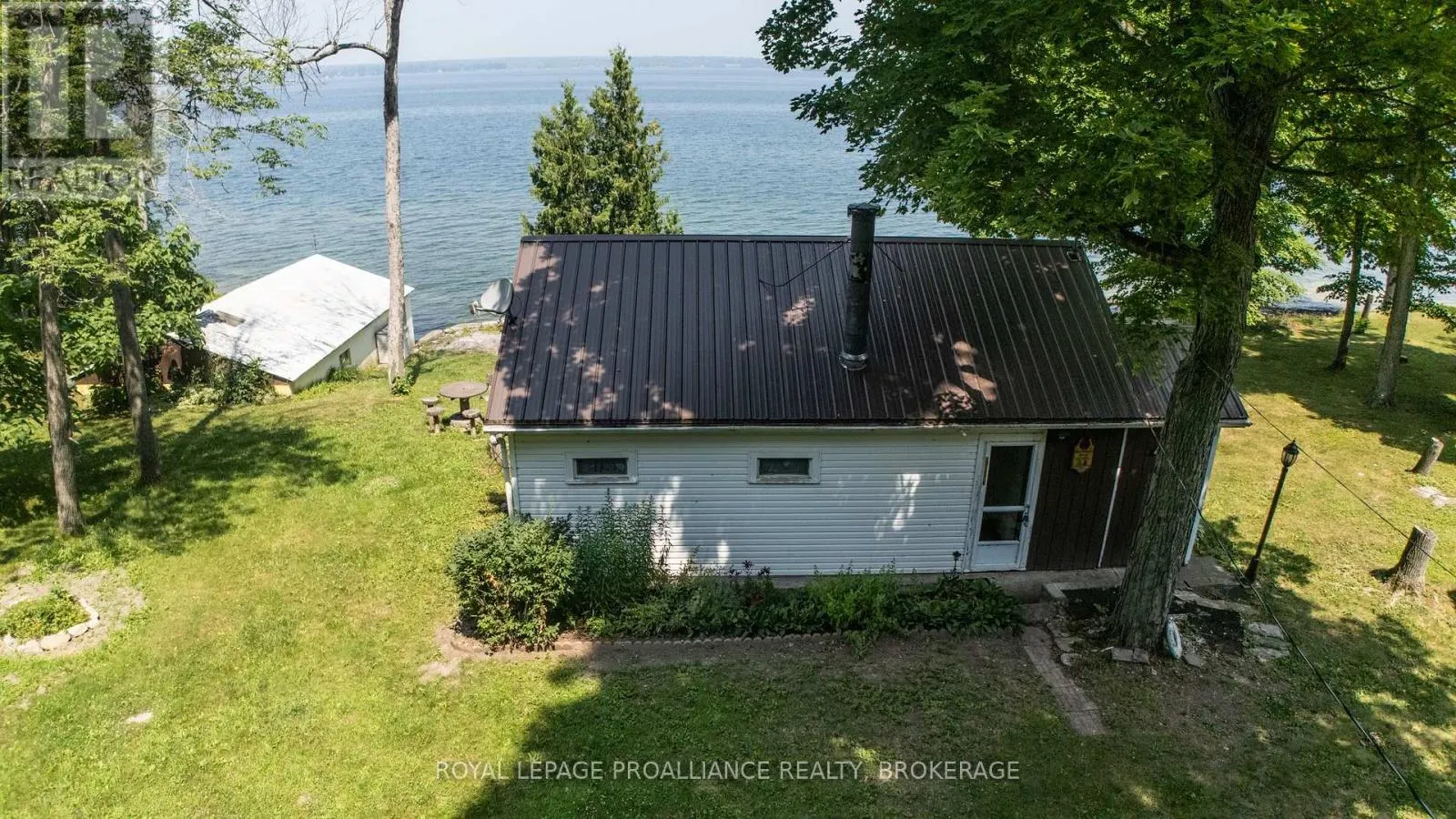 148 COTTAGE LANE