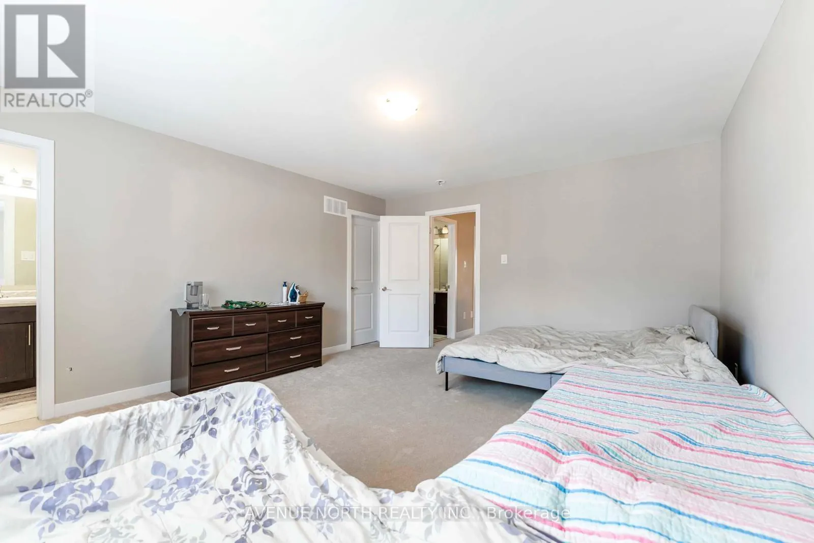 1018 KIJIK CRESCENT