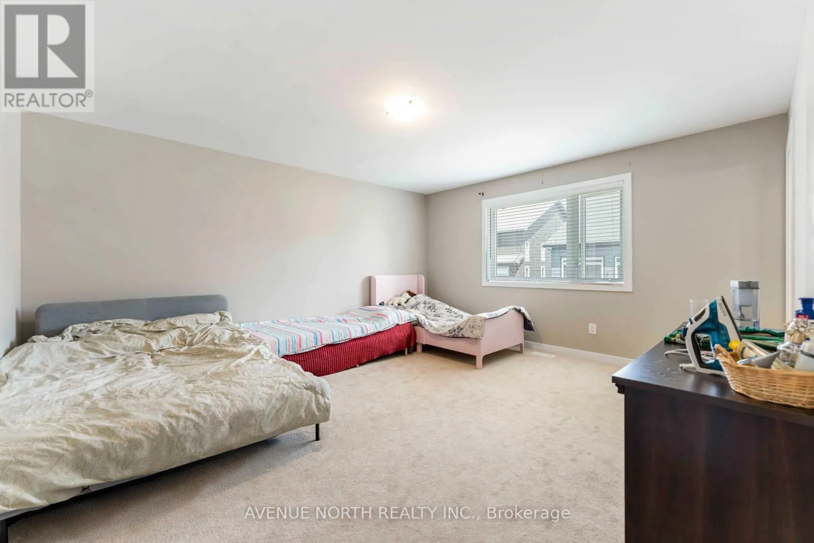 1018 KIJIK CRESCENT