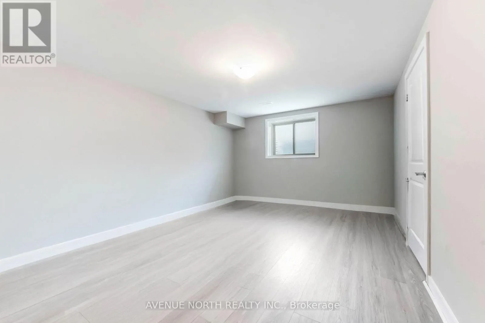 1018 KIJIK CRESCENT