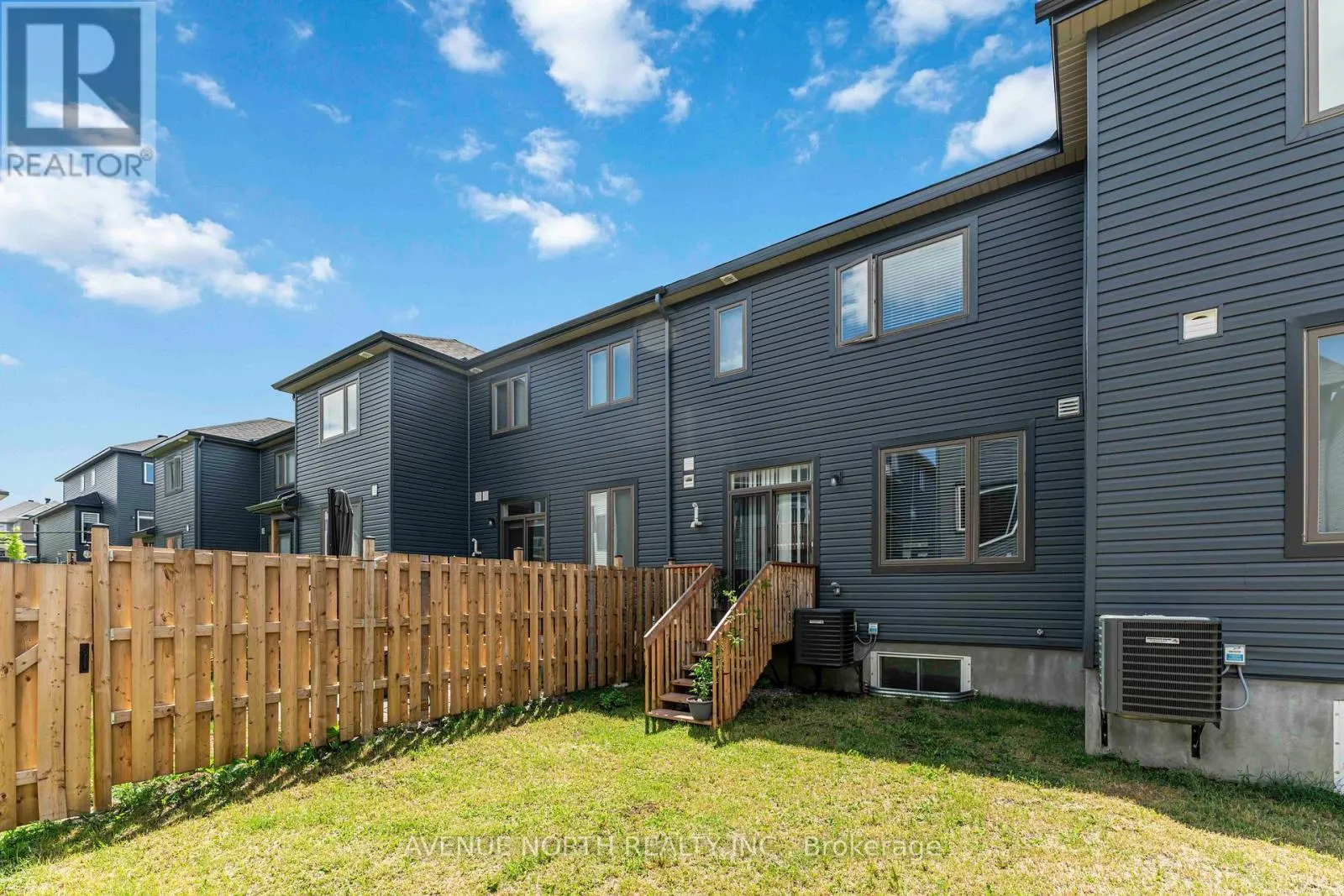 1018 KIJIK CRESCENT