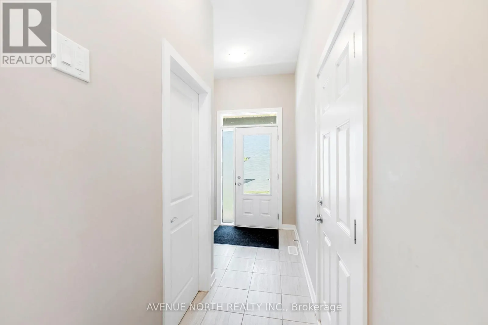 1018 KIJIK CRESCENT