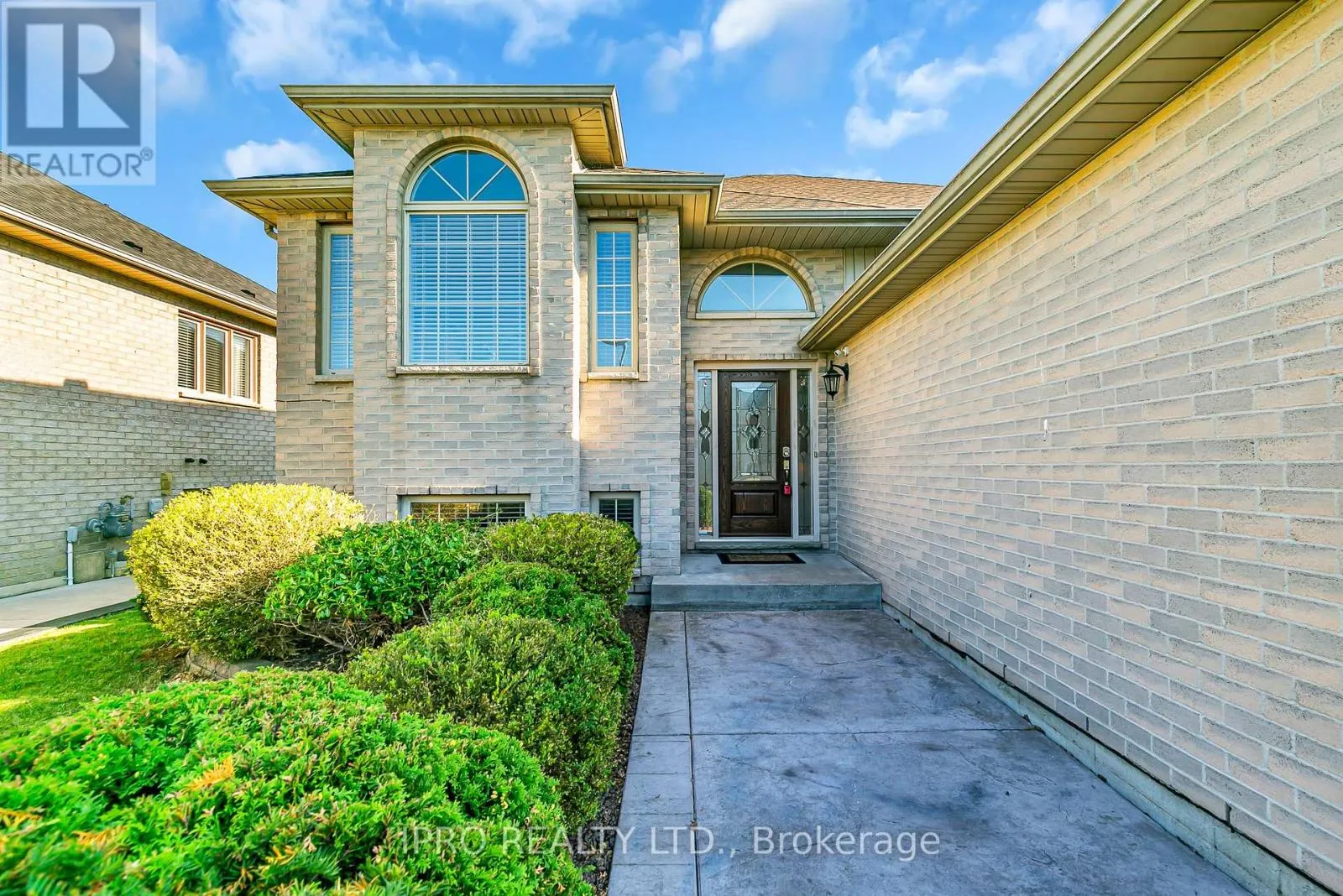 181 ROCKHAVEN DRIVE