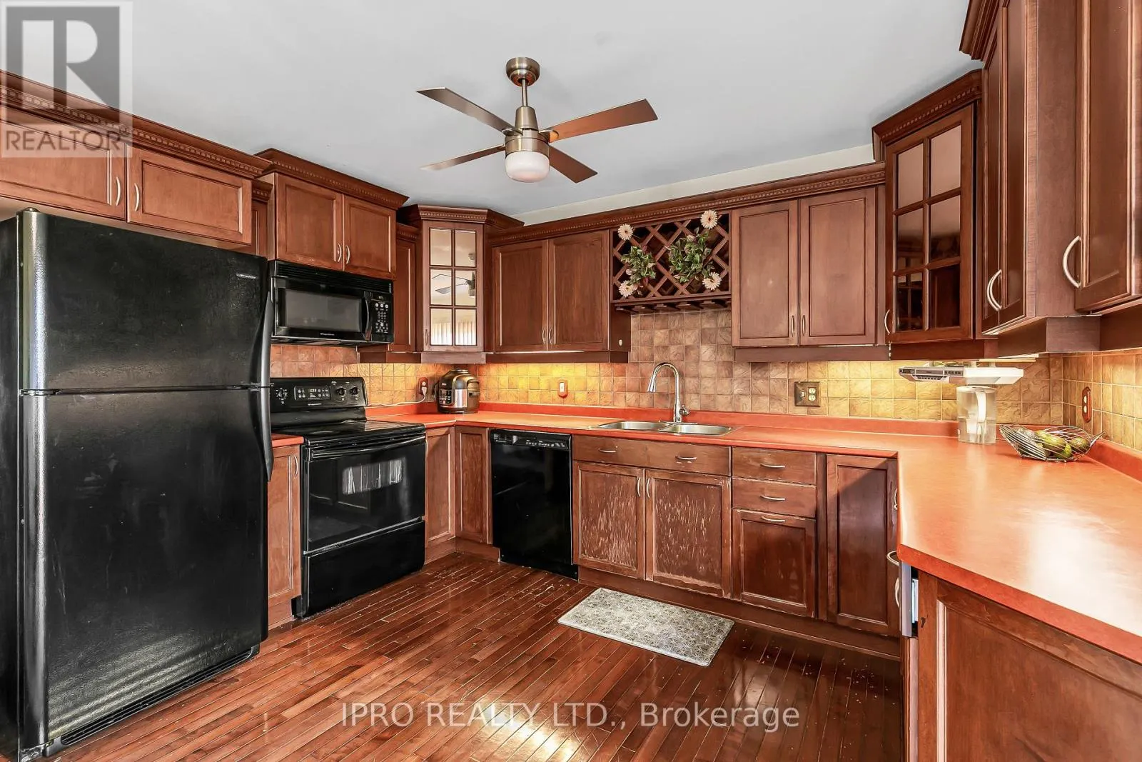 181 ROCKHAVEN DRIVE