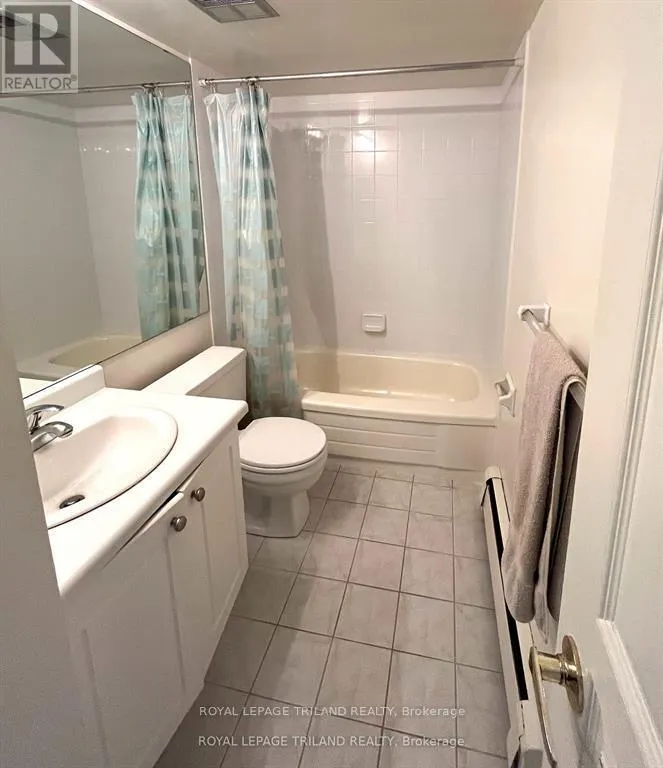 705 - 1255 COMMISSIONERS ROAD W, #705