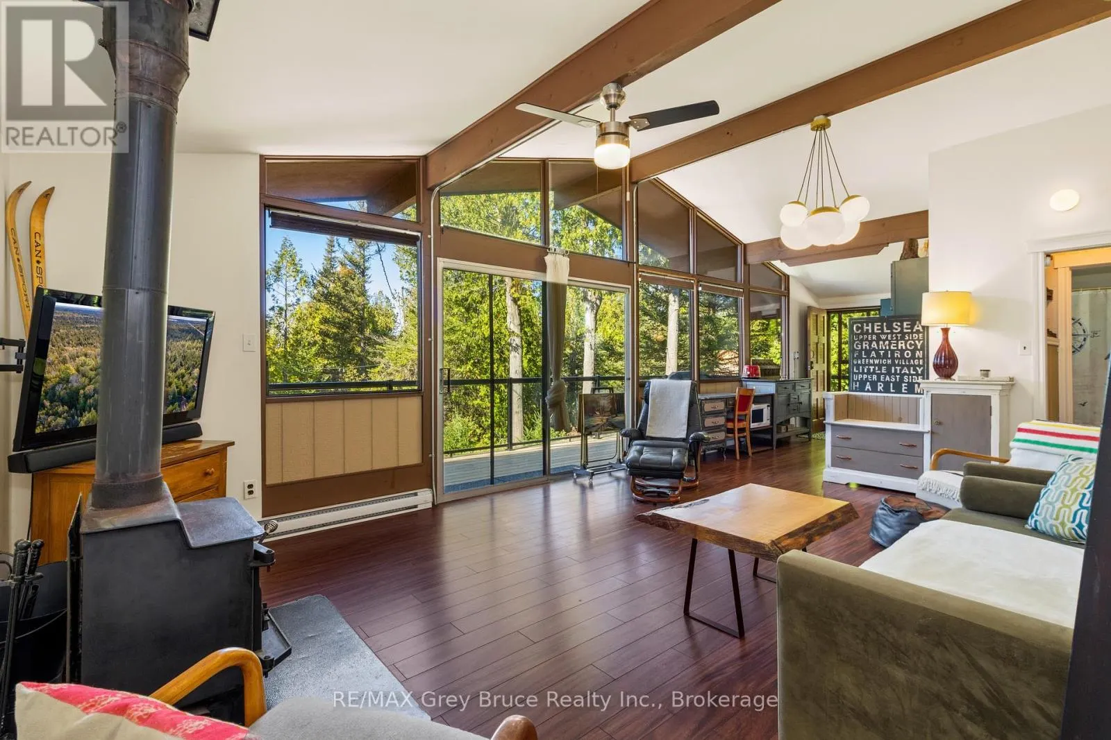 529 LINDSAY ROAD 30