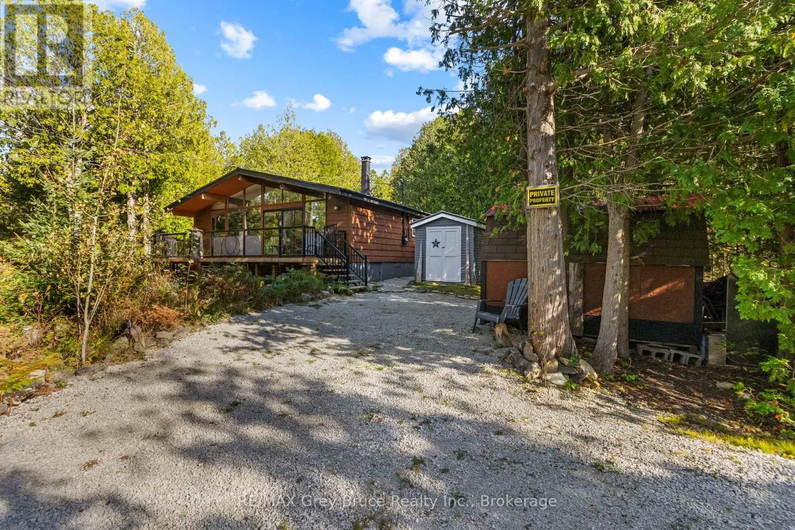 529 LINDSAY ROAD 30