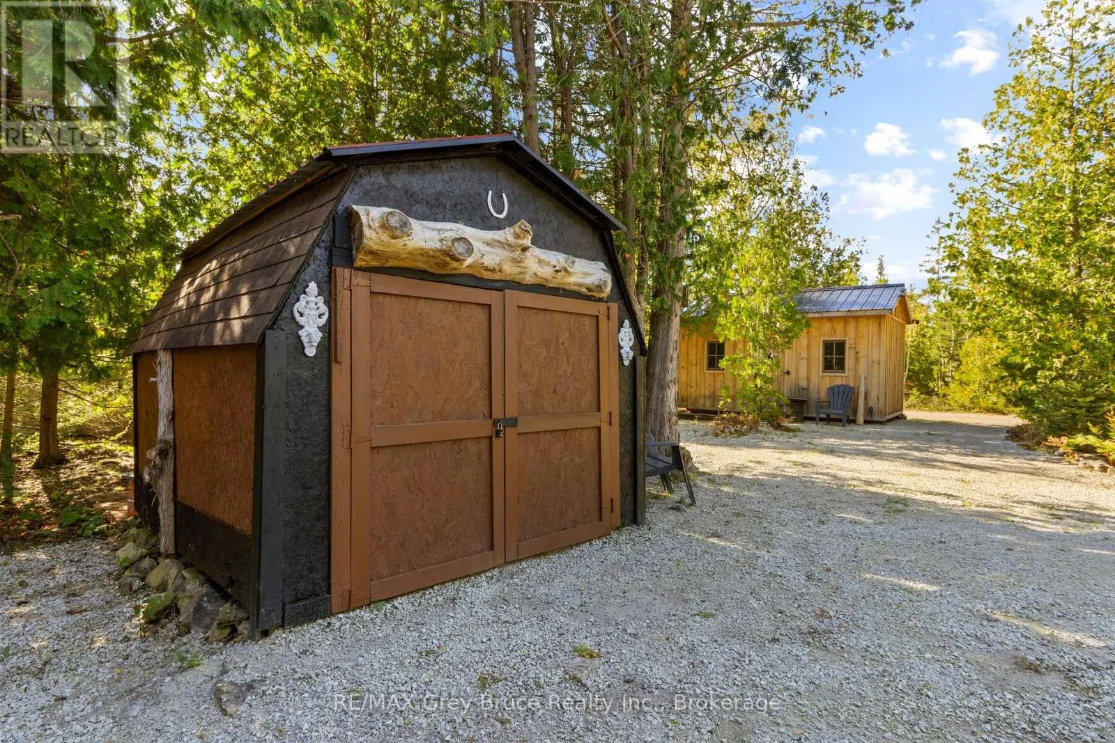 529 LINDSAY ROAD 30