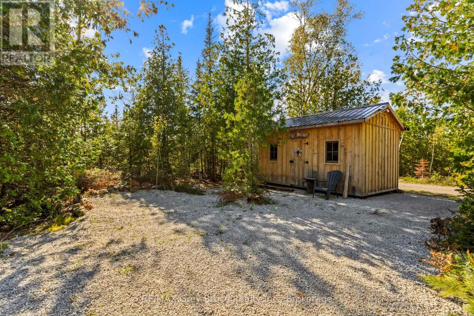 529 LINDSAY ROAD 30