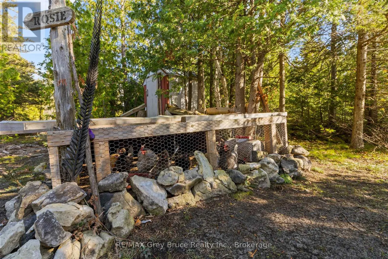 529 LINDSAY ROAD 30
