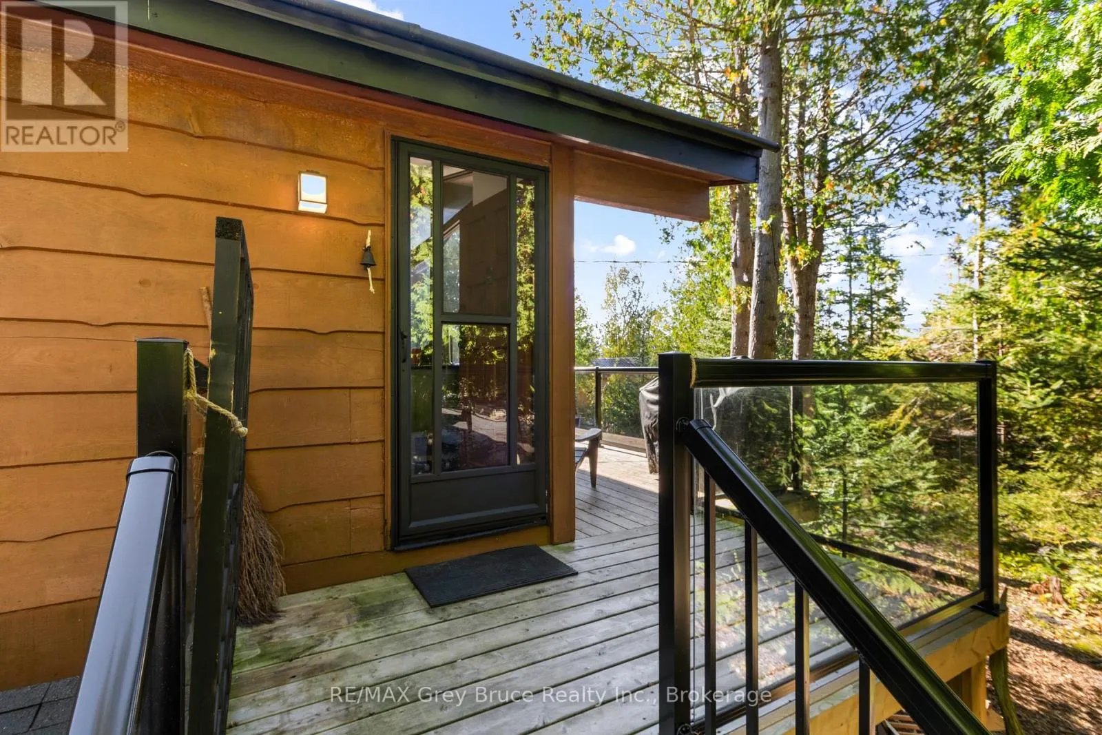 529 LINDSAY ROAD 30