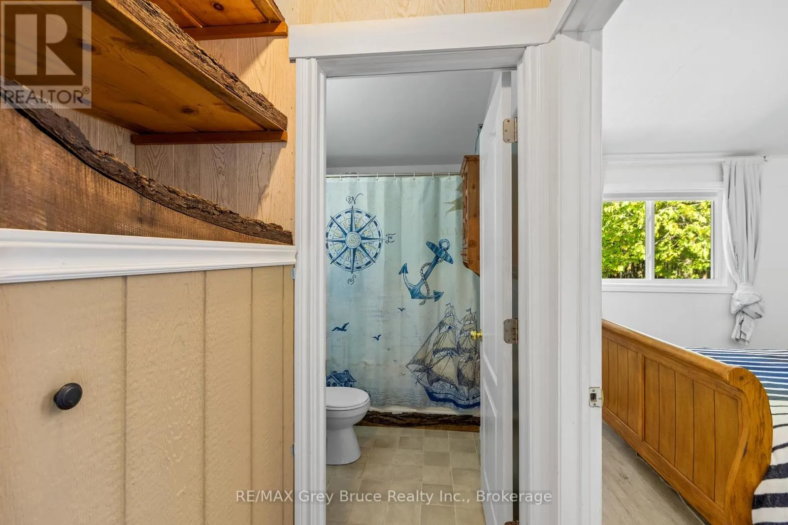 529 LINDSAY ROAD 30