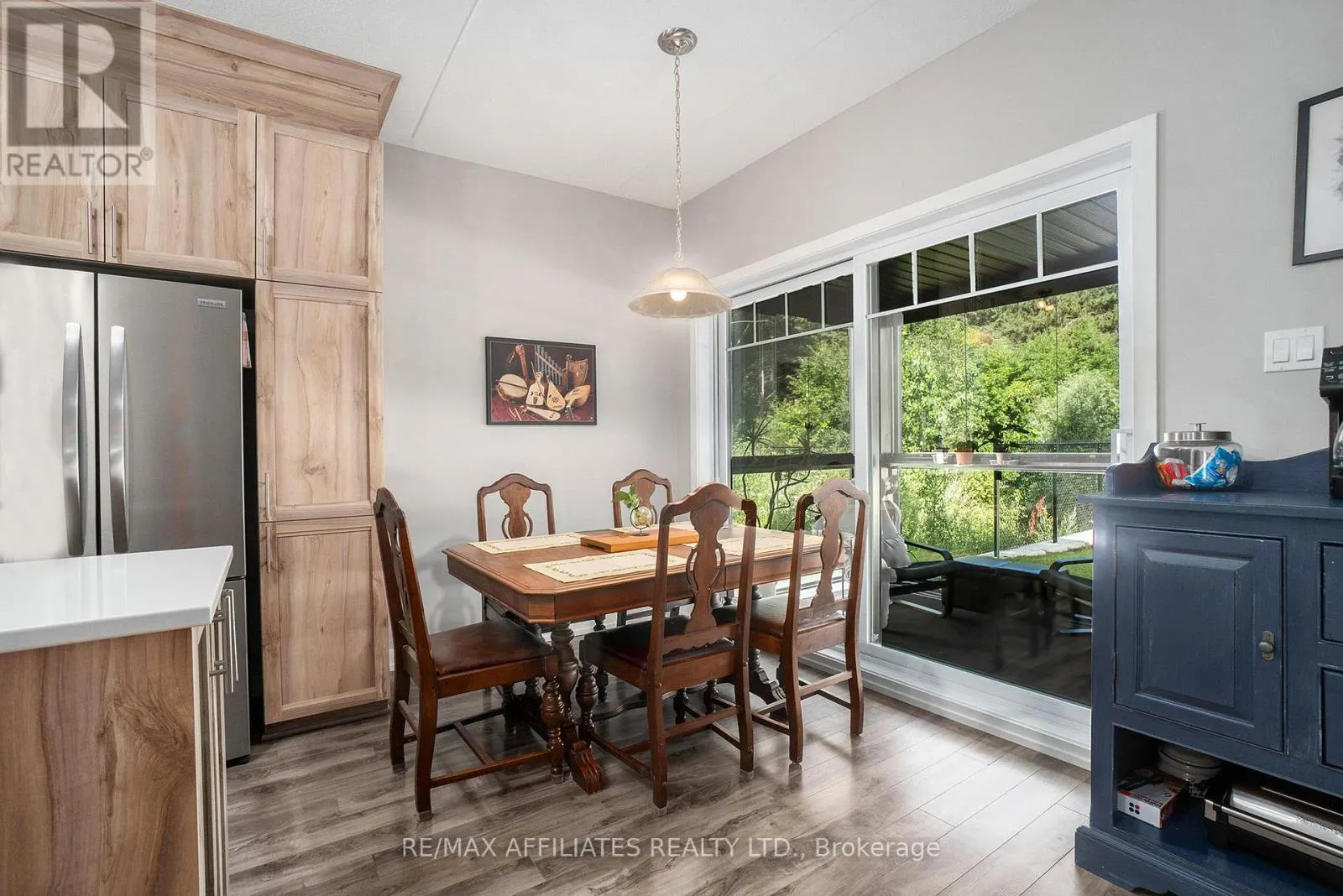 401 - 99 ST-MORITZ TRAIL