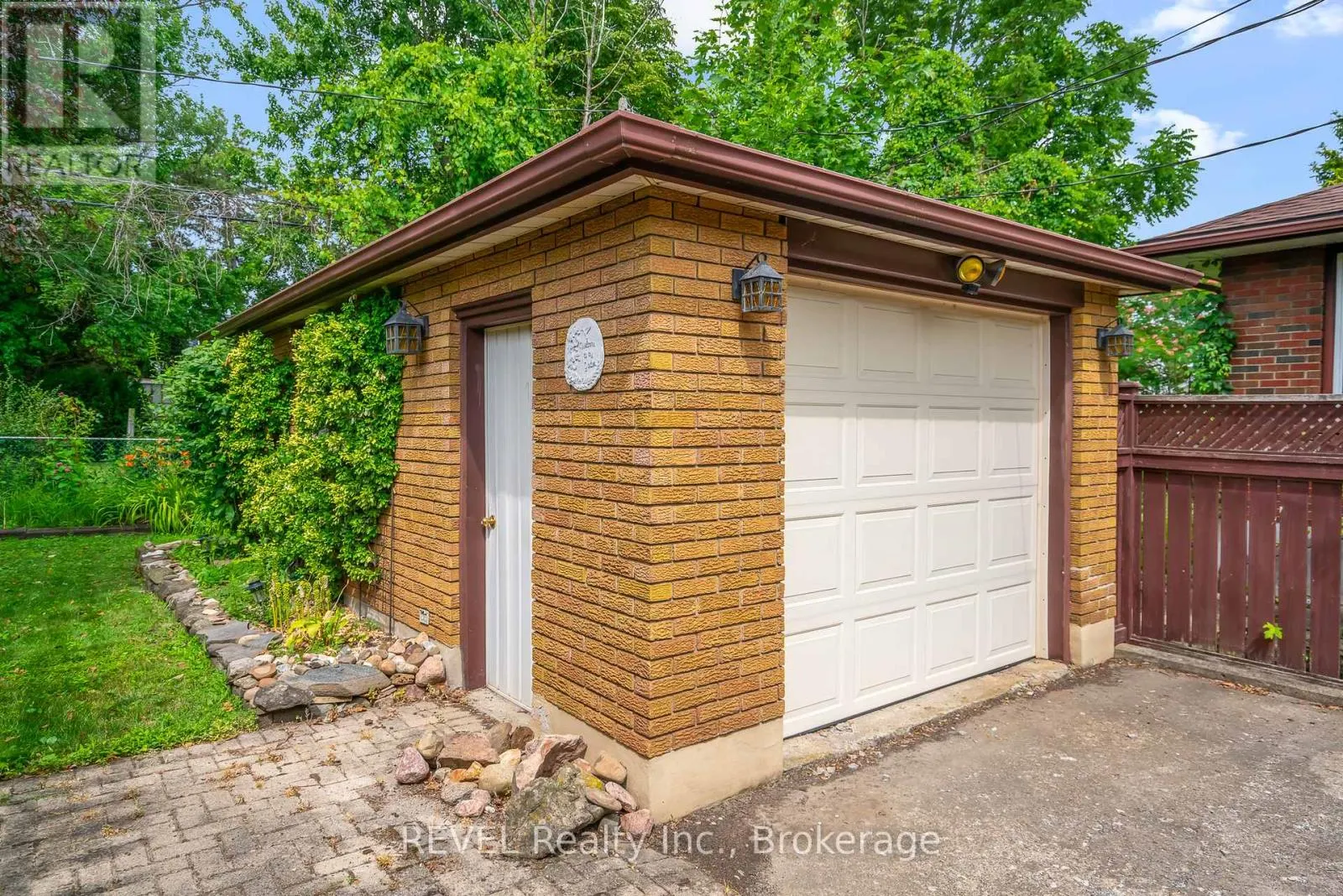 90 GLENRIDGE AVENUE
