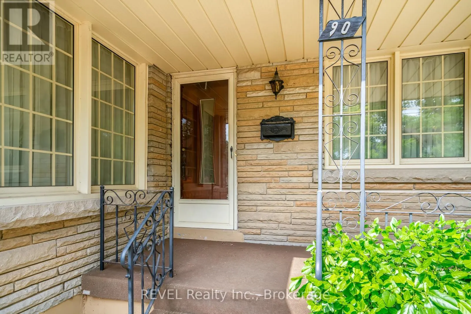 90 GLENRIDGE AVENUE