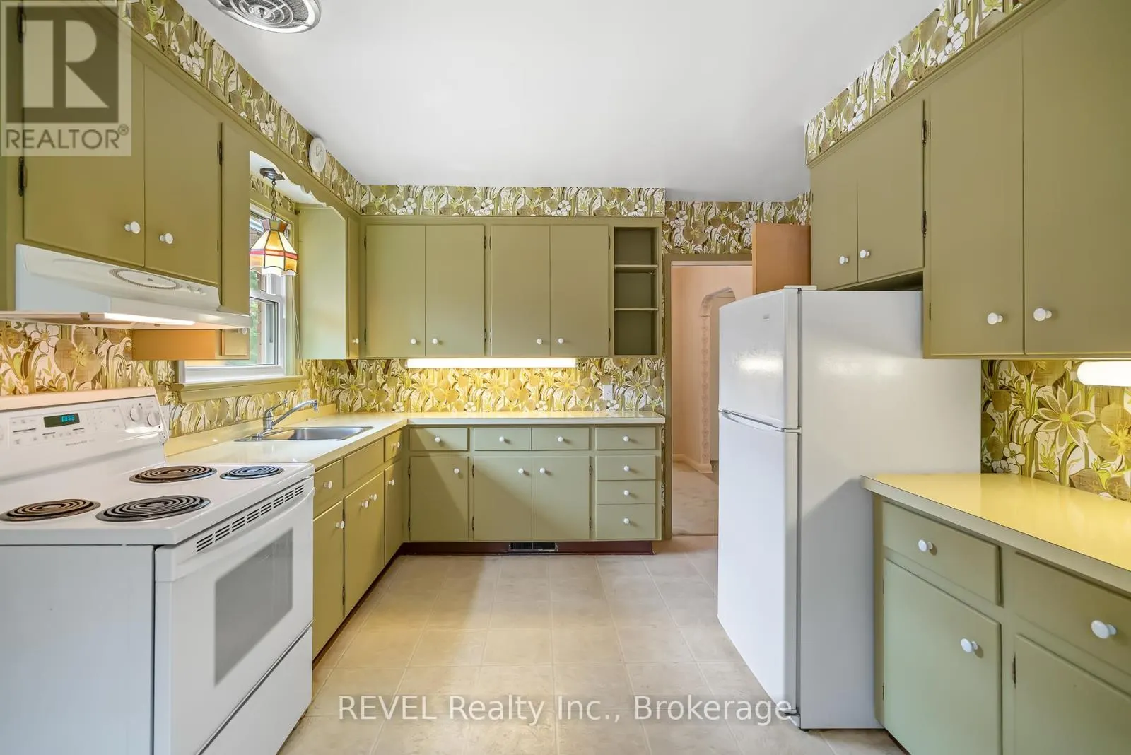 90 GLENRIDGE AVENUE