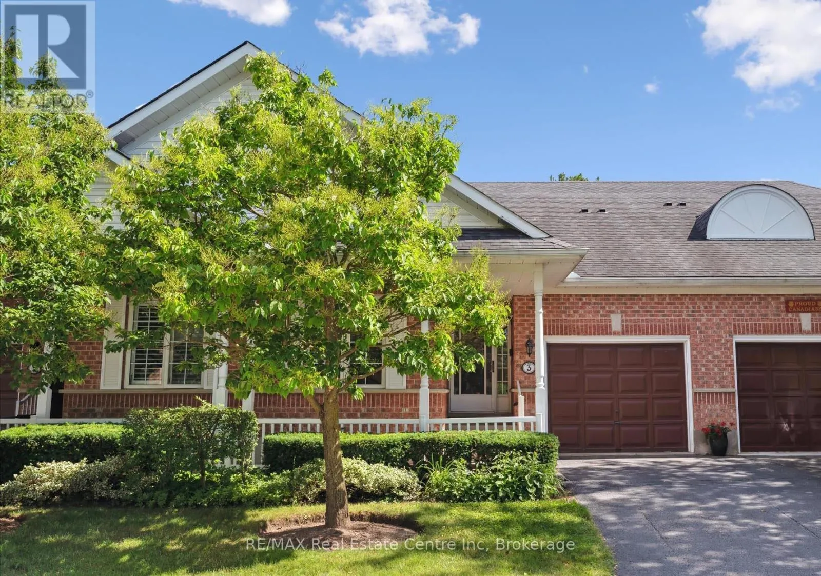 3 GARDENVIEW COURT