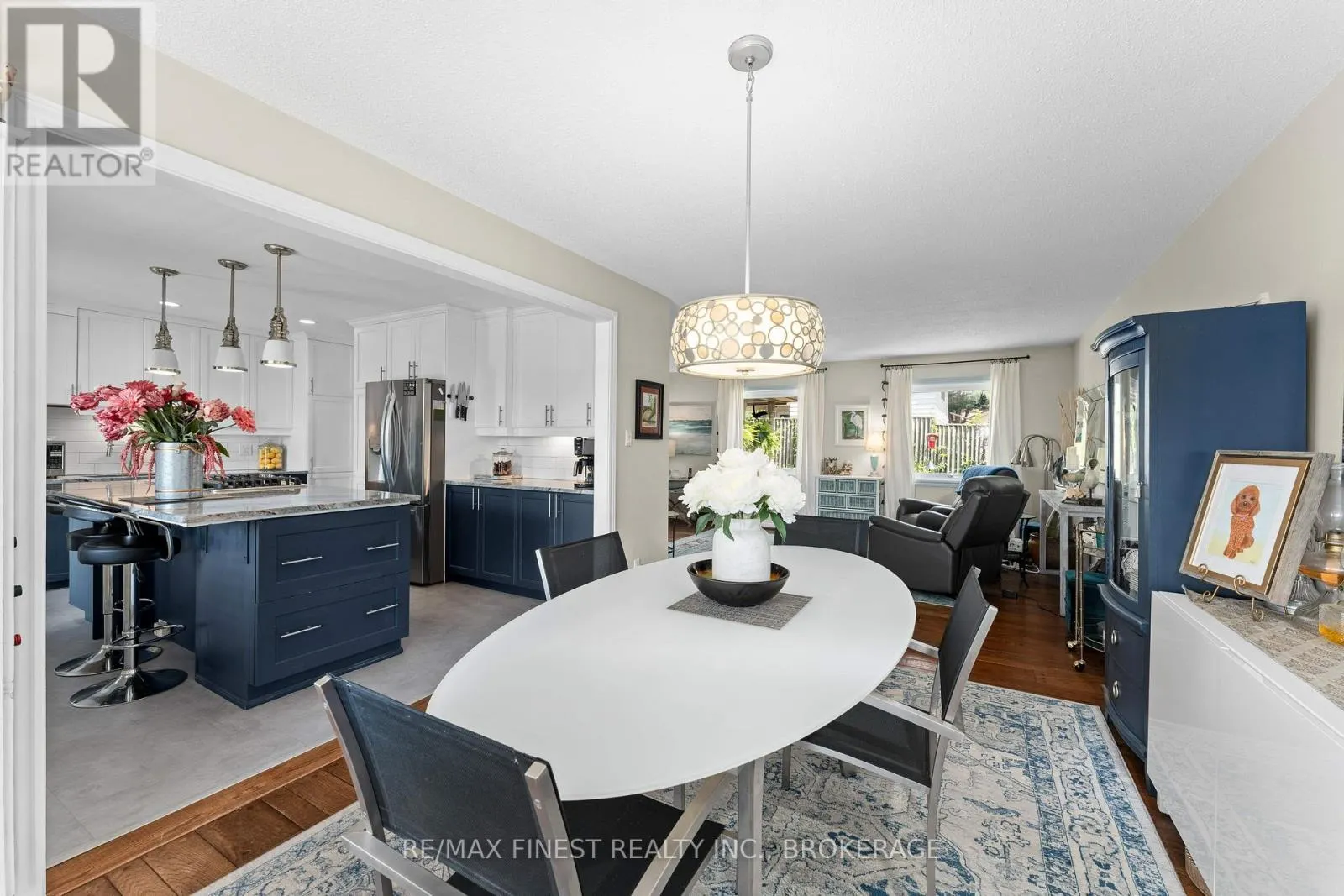 26 BROOKLANDS PARK AVENUE