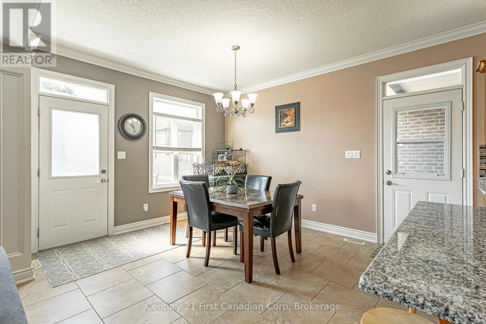 78 OLIVER CRESCENT