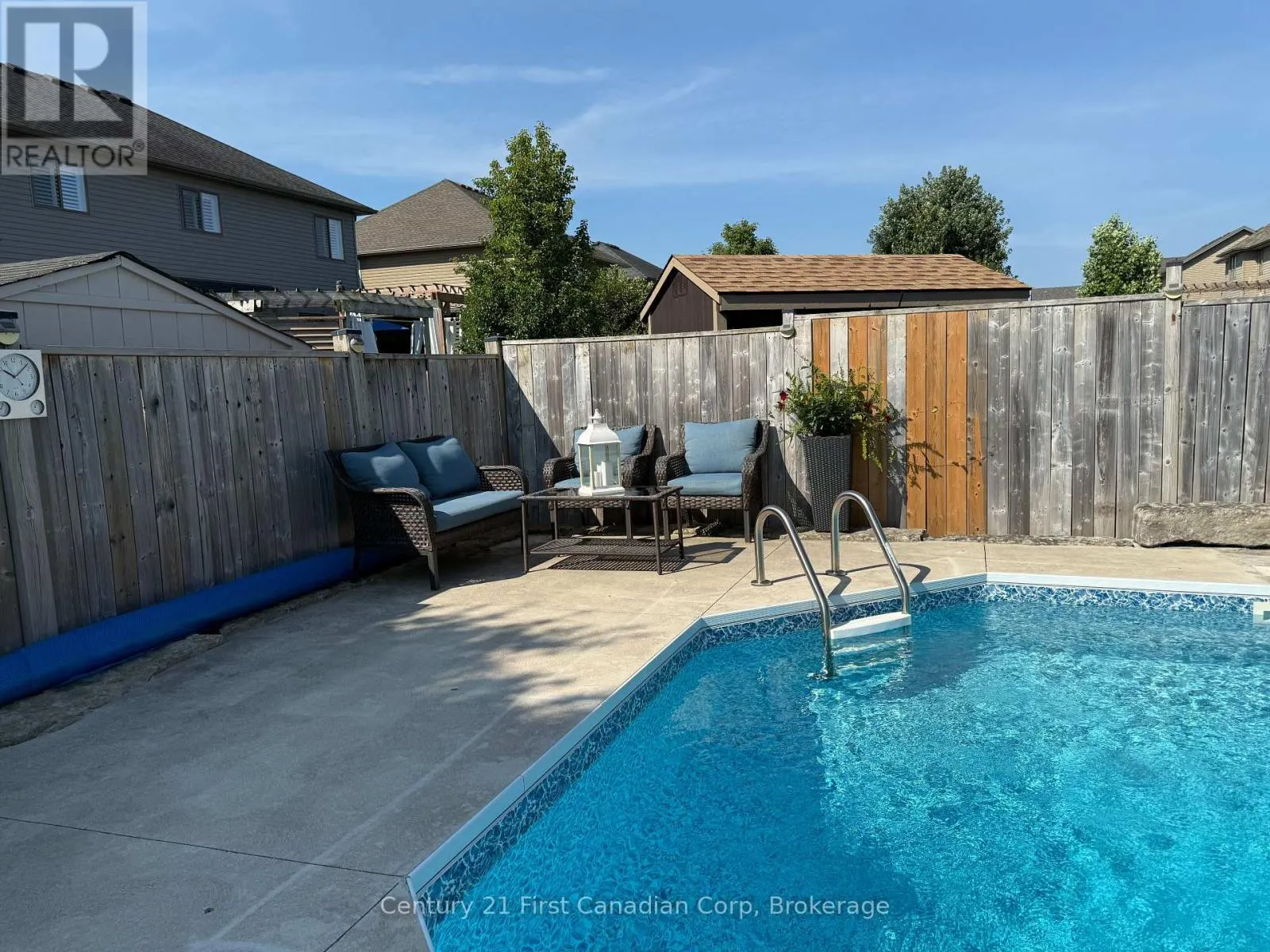78 OLIVER CRESCENT