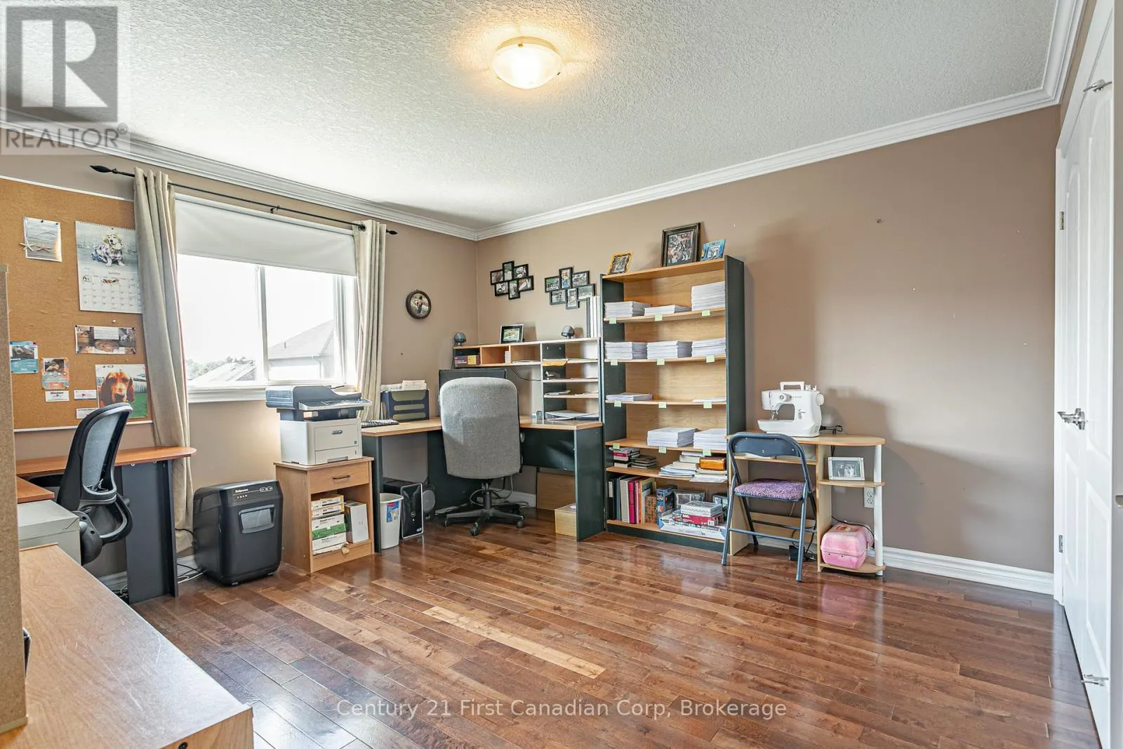 78 OLIVER CRESCENT