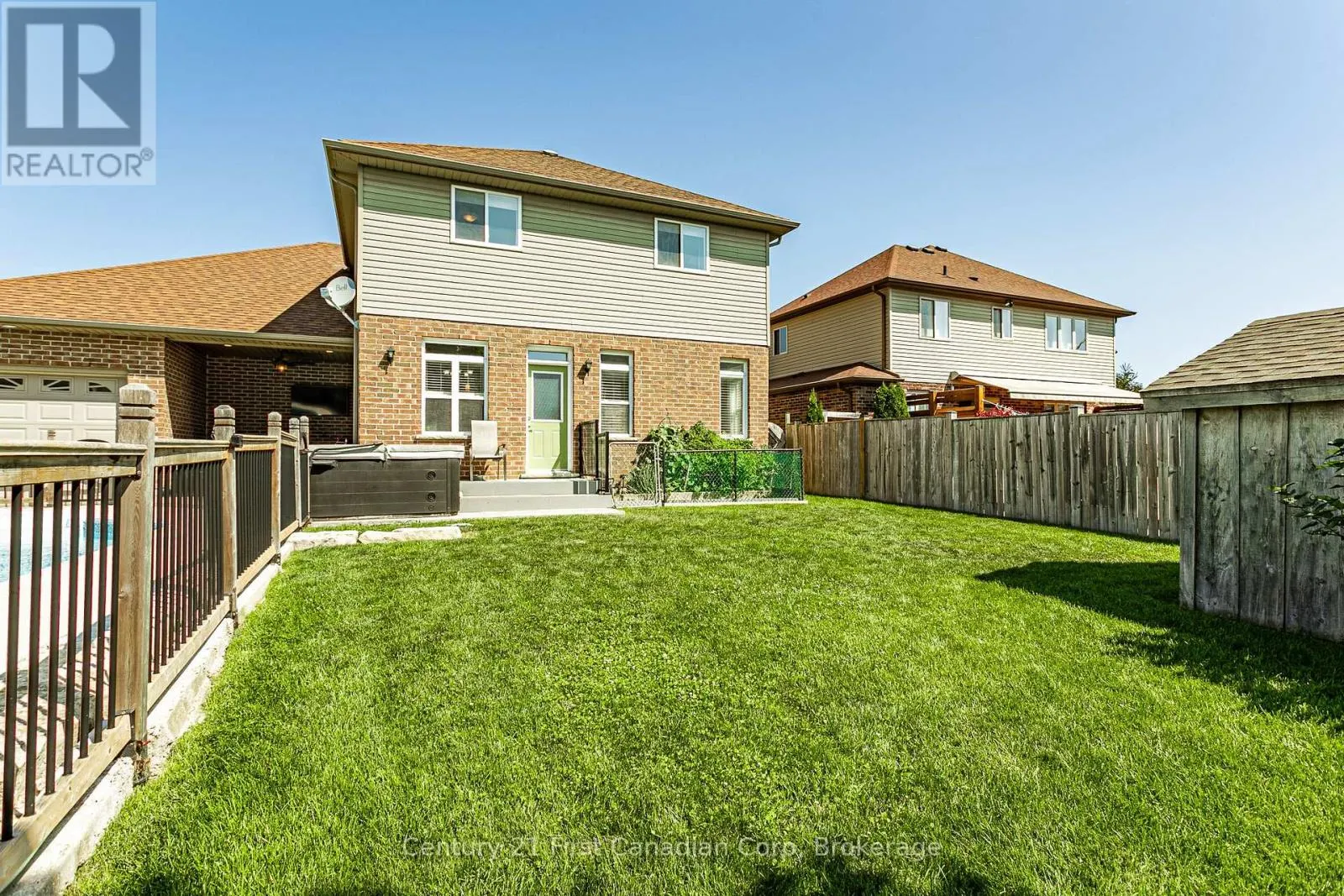 78 OLIVER CRESCENT