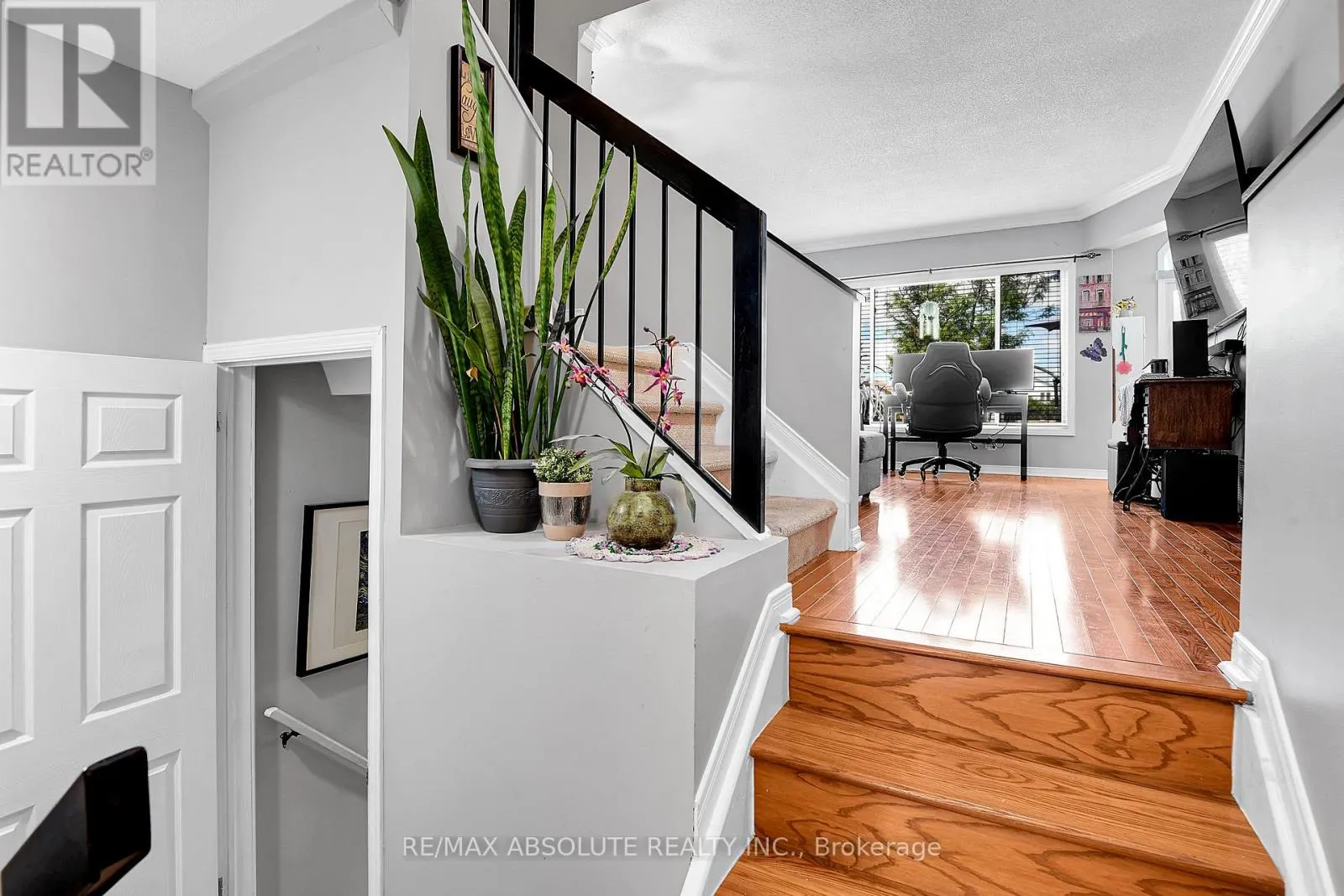 6142 ARBOURWOOD DRIVE