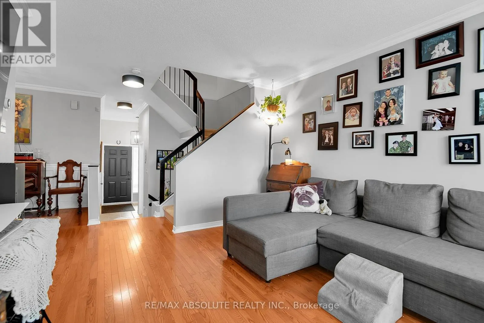 6142 ARBOURWOOD DRIVE
