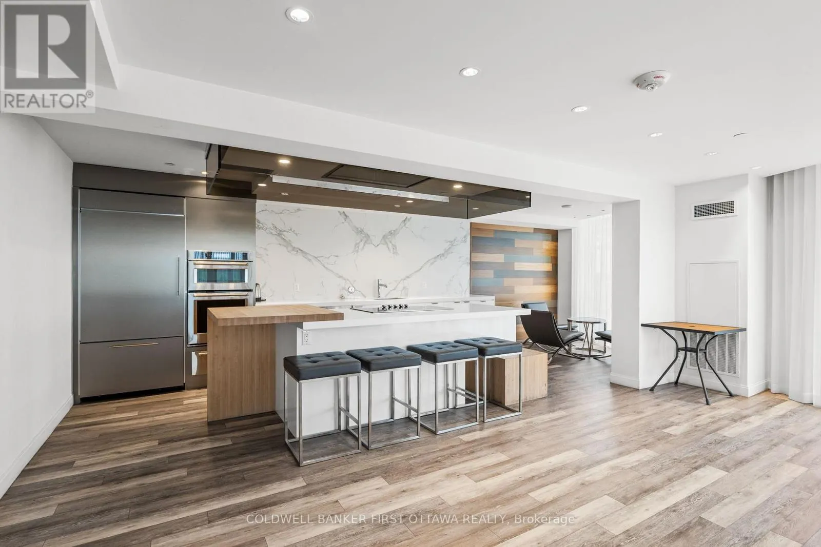 1905 - 485 RICHMOND ROAD