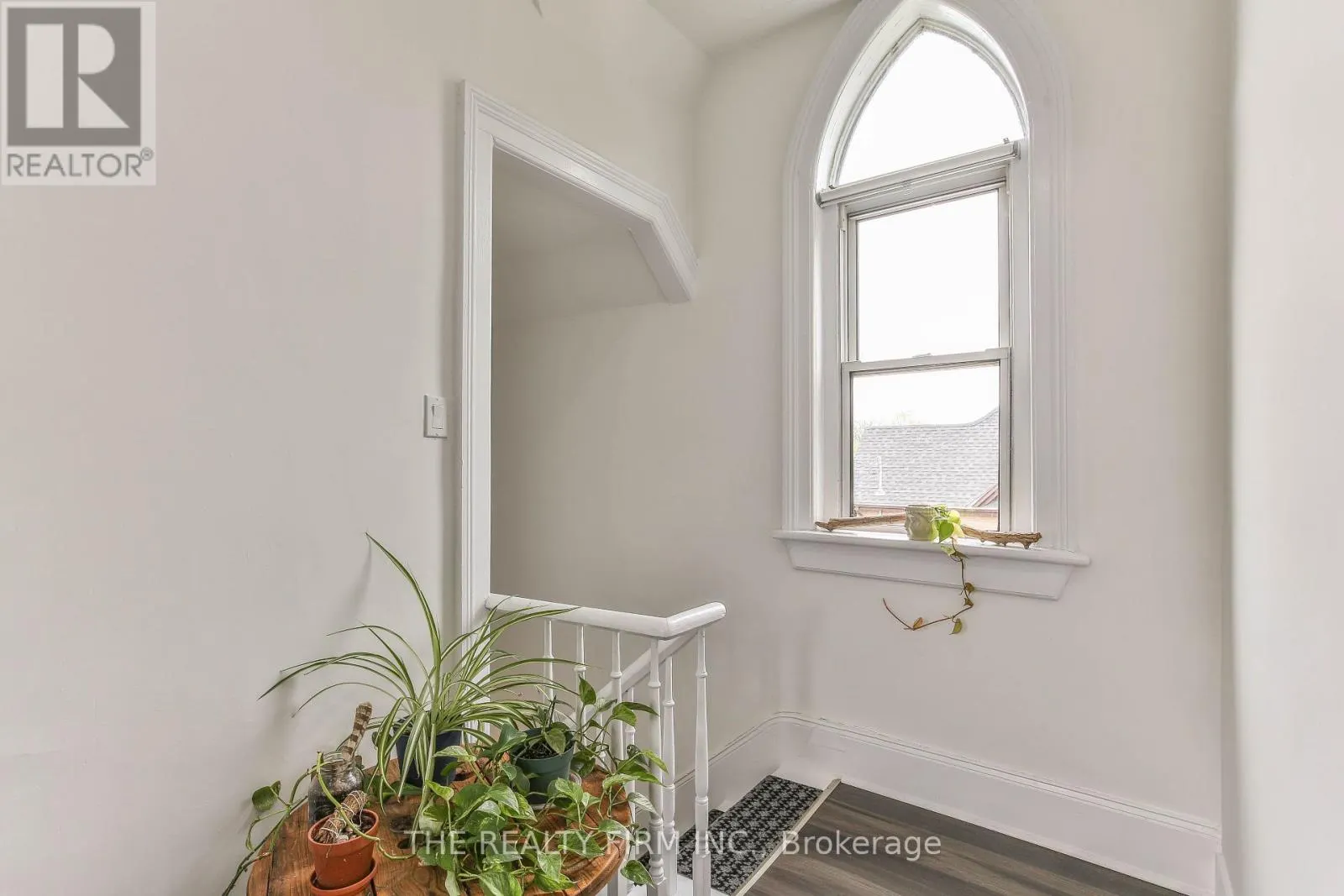 12 WELDON AVENUE