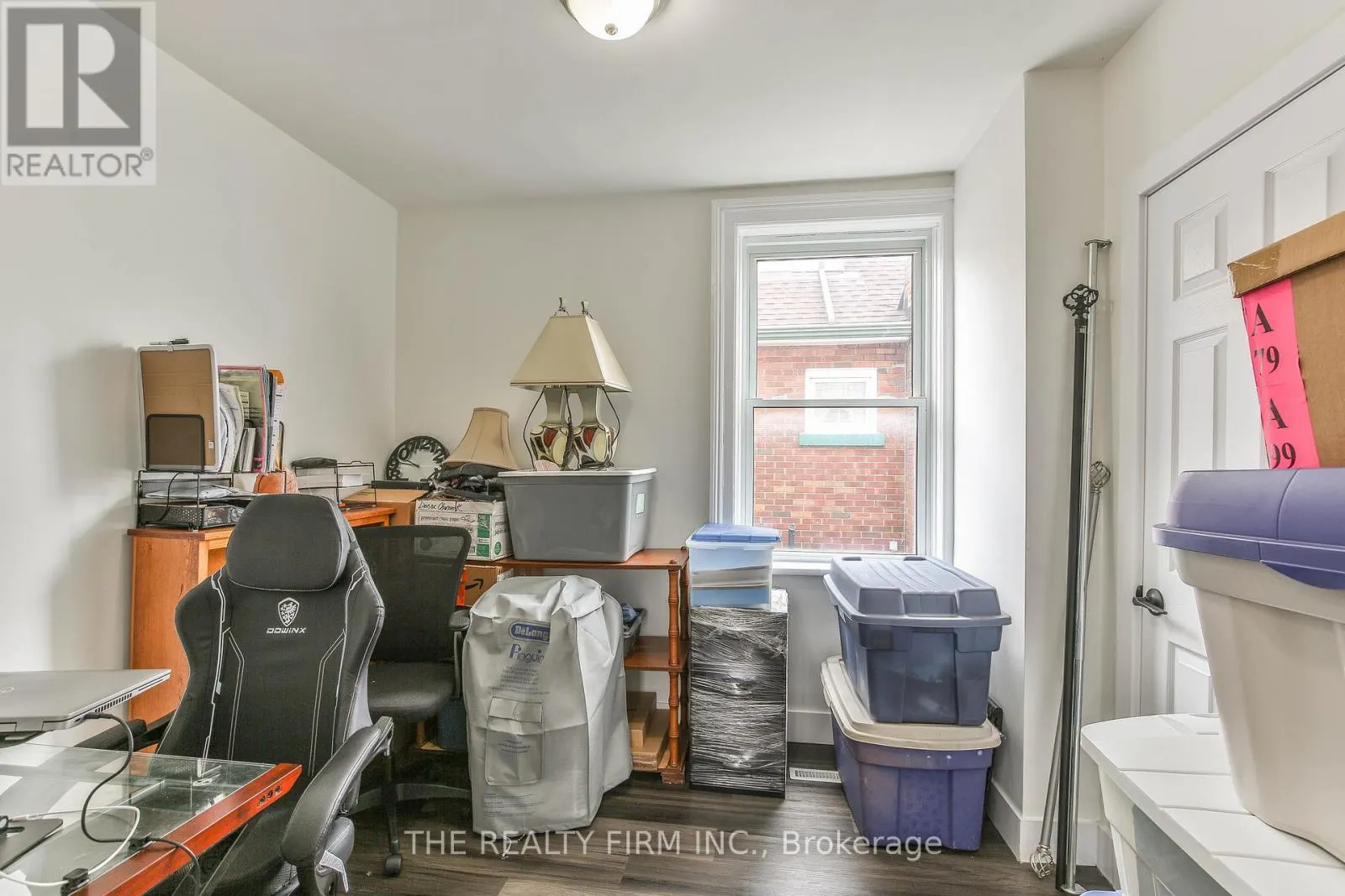 12 WELDON AVENUE