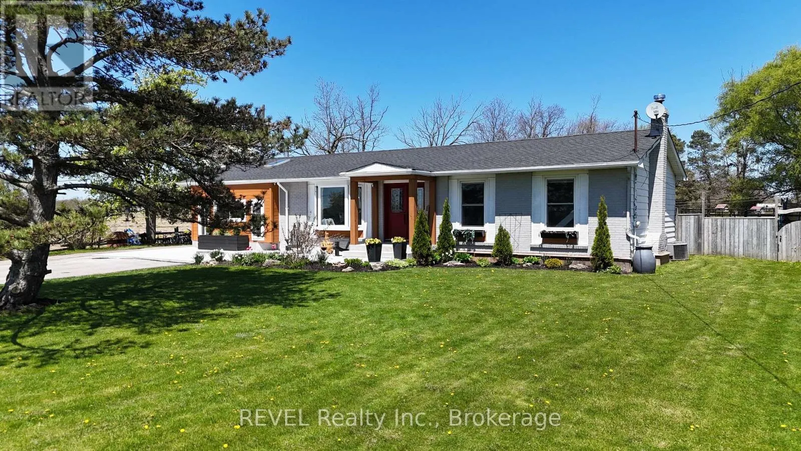 350 KEMP ROAD W