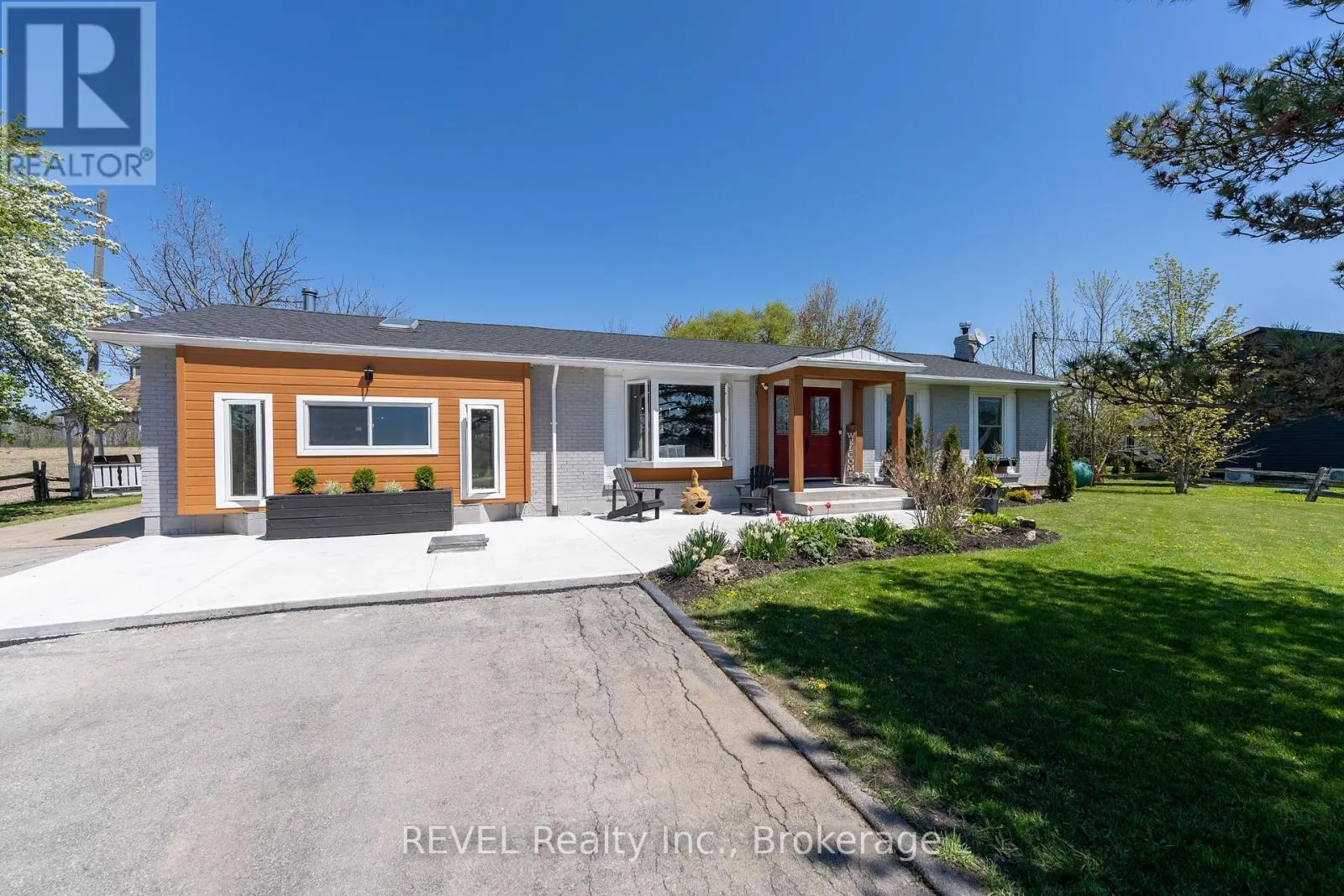 350 KEMP ROAD W