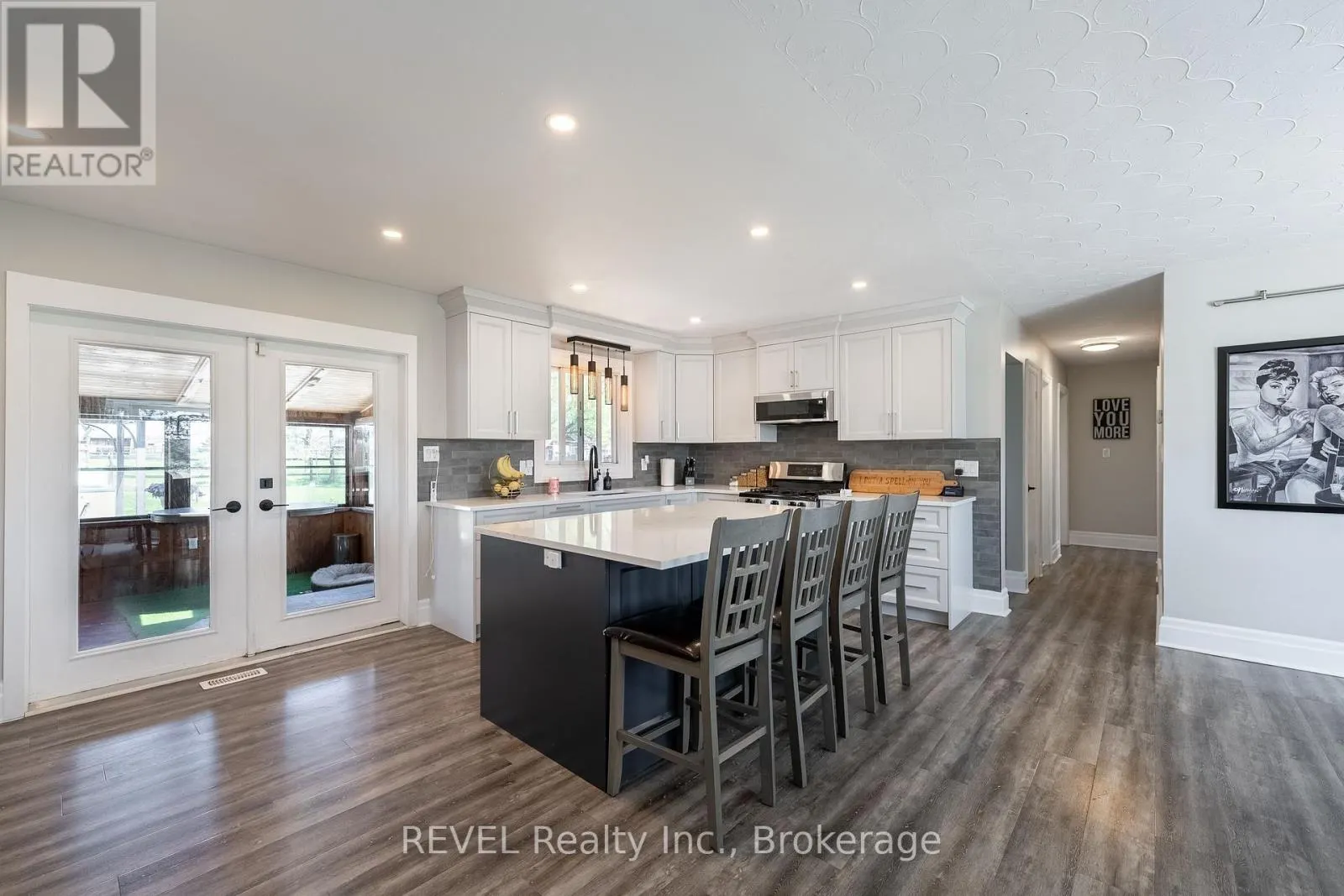 350 KEMP ROAD W