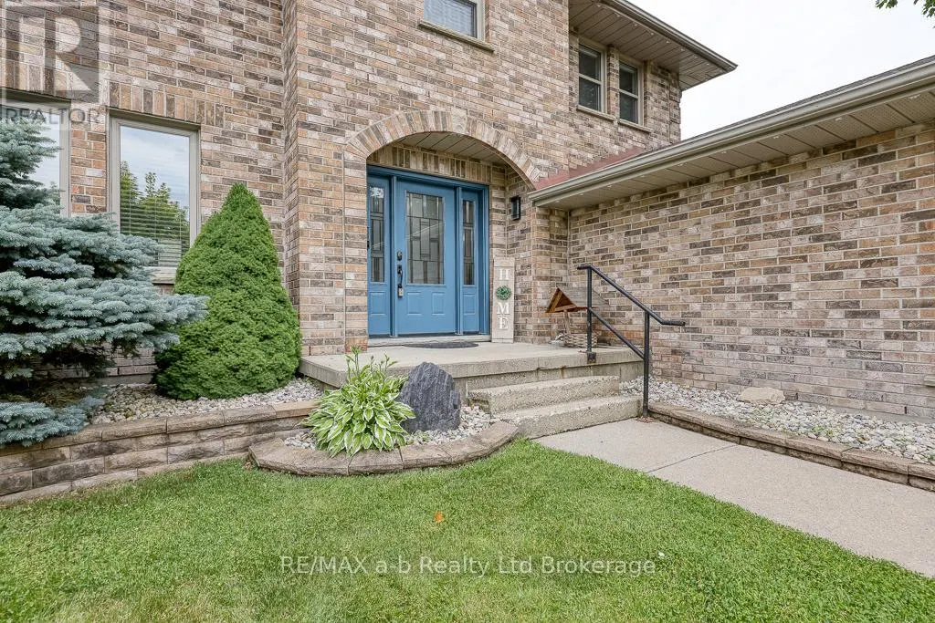 346 RIVERVIEW DRIVE
