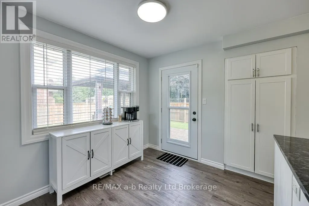 346 RIVERVIEW DRIVE