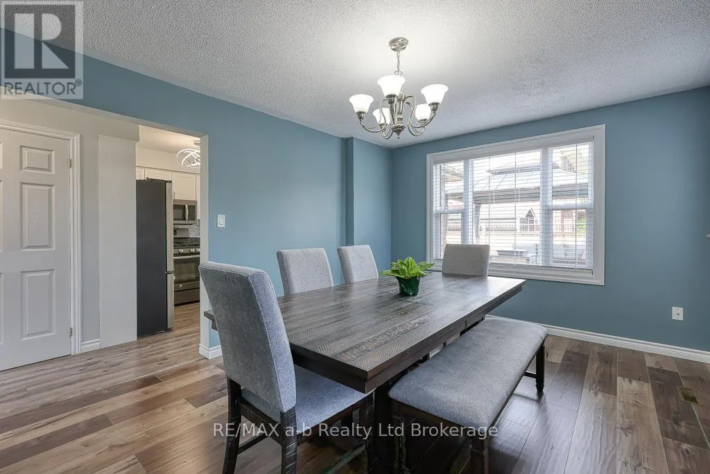 346 RIVERVIEW DRIVE